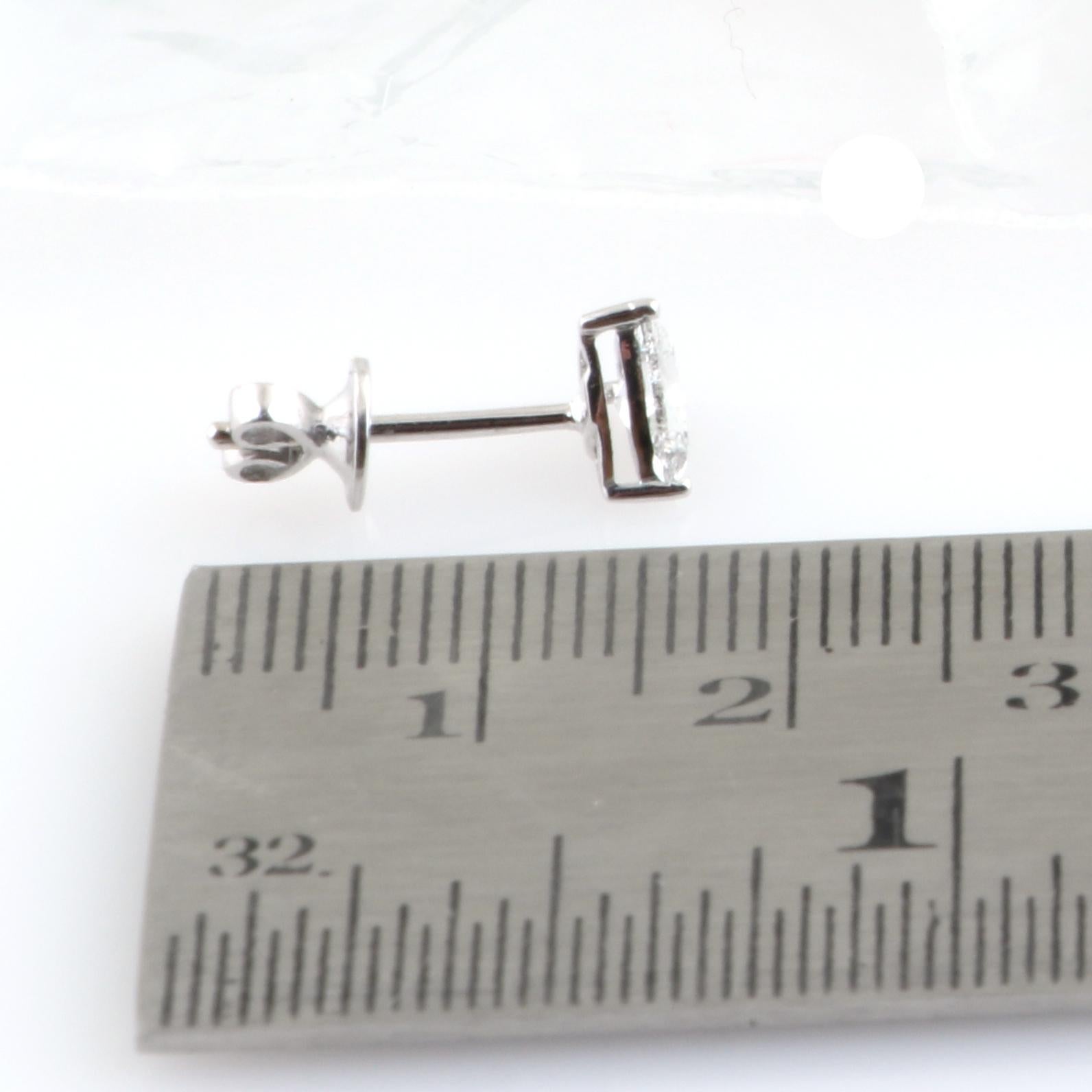 Trillion SI/HI Diamant Solitär Alltag Ohrstecker 18 Karat Weißgold (Trillionschliff) im Angebot
