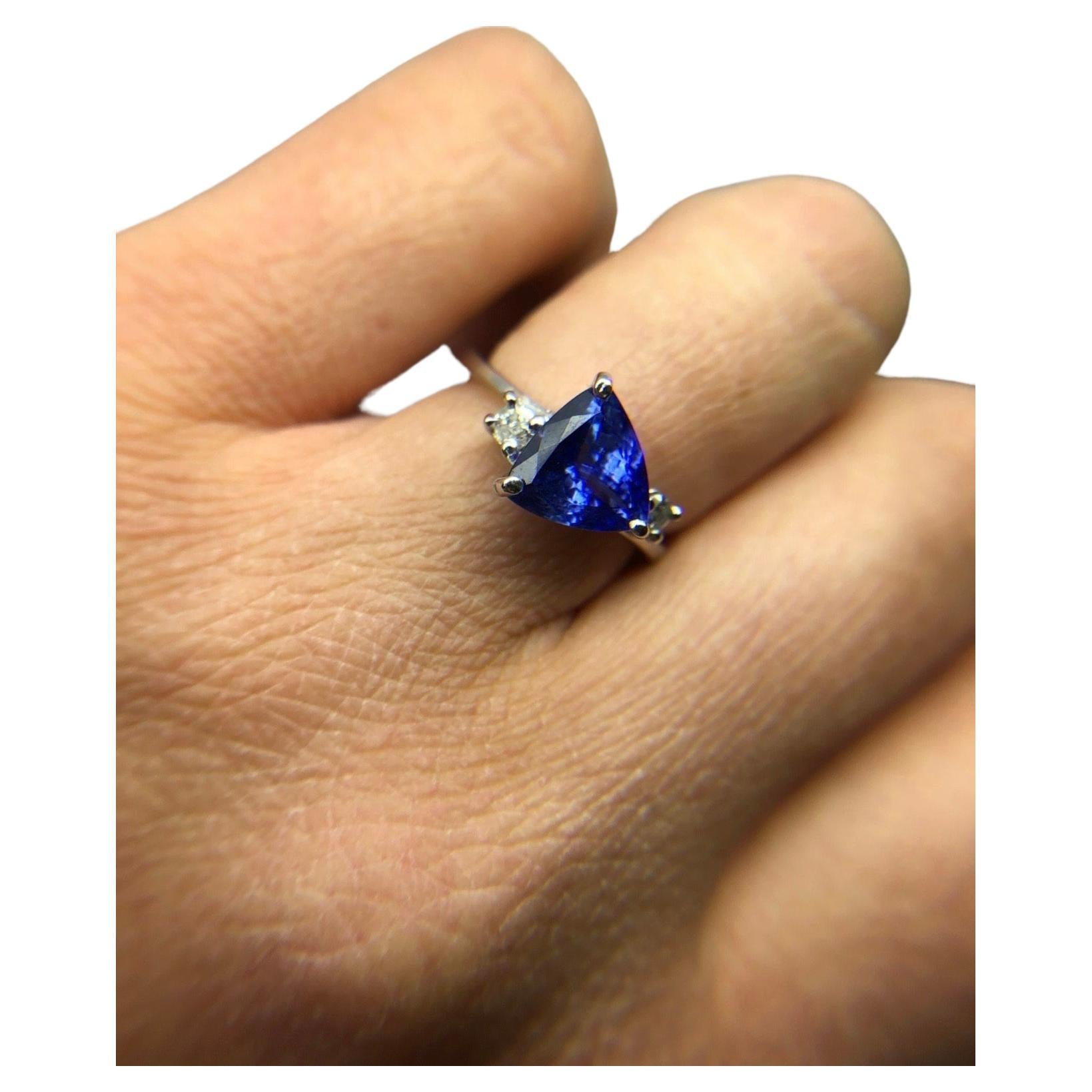 Trillion Tanzanite Diamond ring in 18KT gold Fine Deep Violet tanzanite