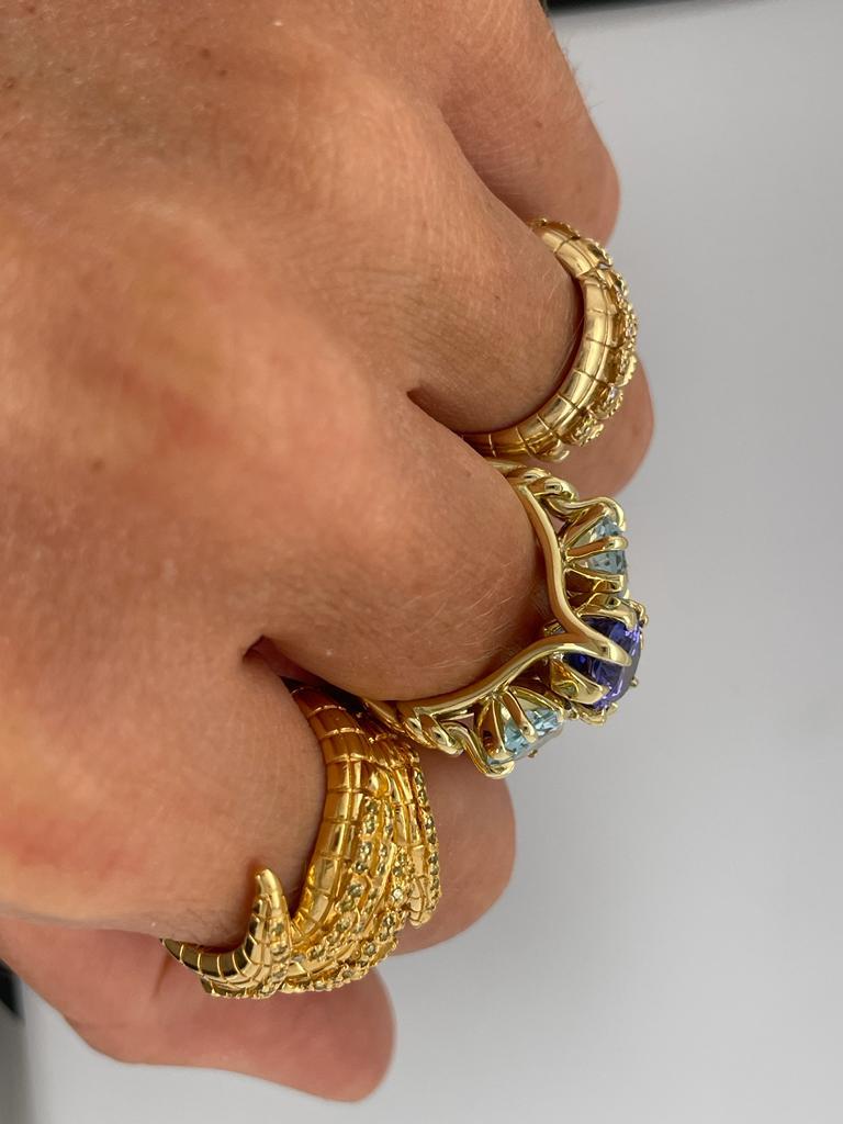 For Sale:  Trilogy Three Stone Blue Tanzanite and Aquamarine Ring in 18ct Yellow Gold 15