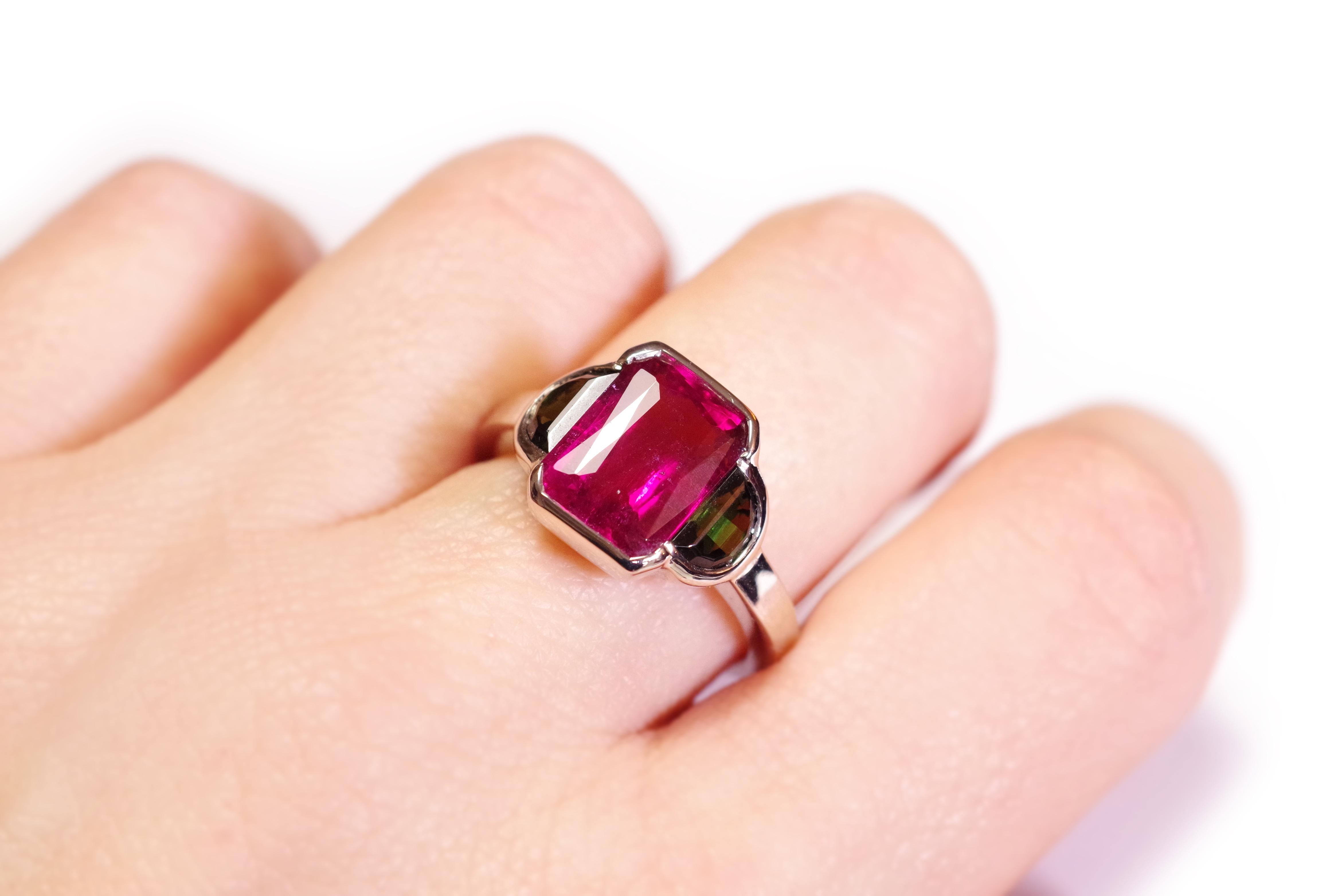 Mixed Cut Trilogy Tourmaline Ring in White Gold 18 Karats For Sale