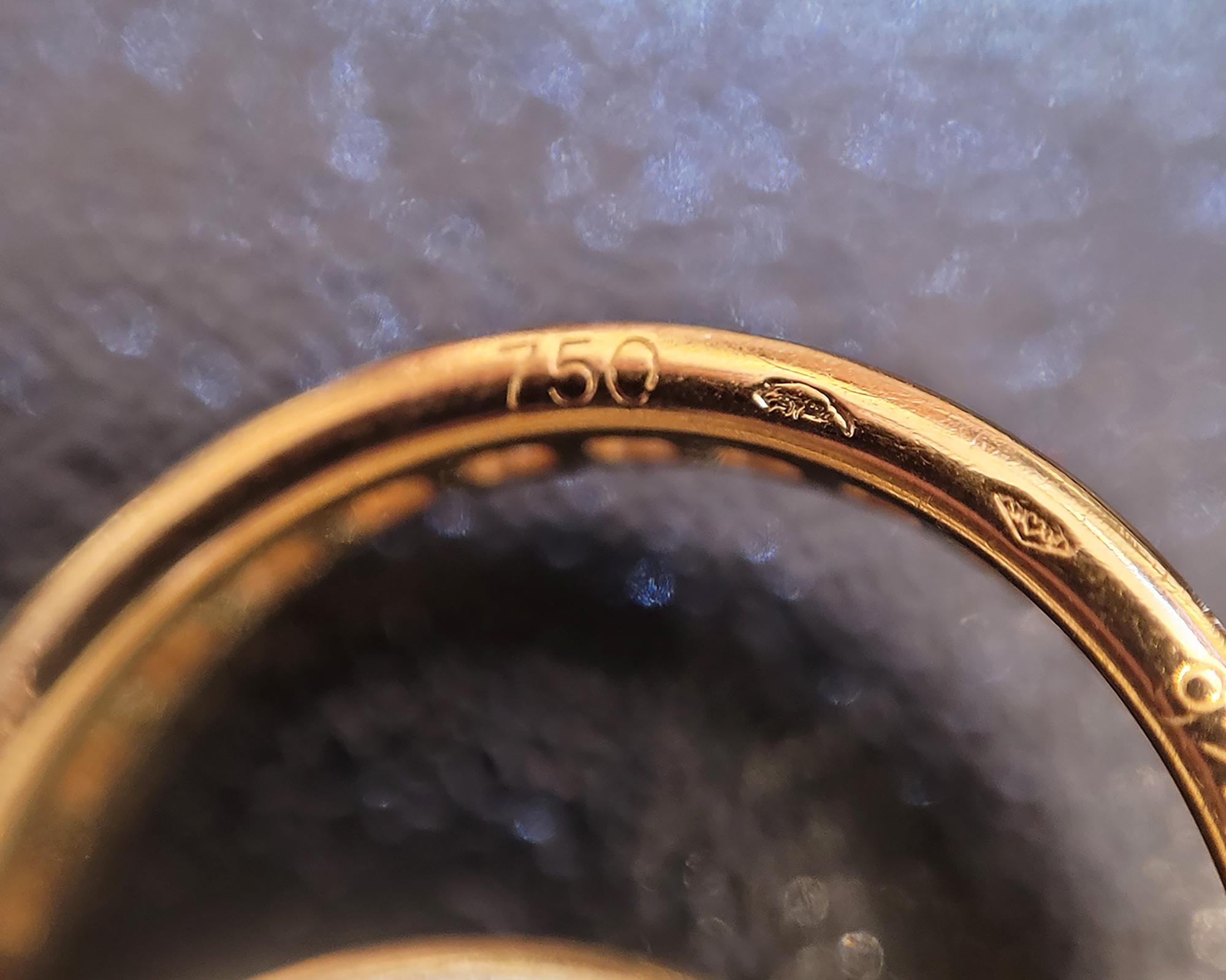 Round Cut Trinity de Cartier Diamond Wedding Band Ring For Sale