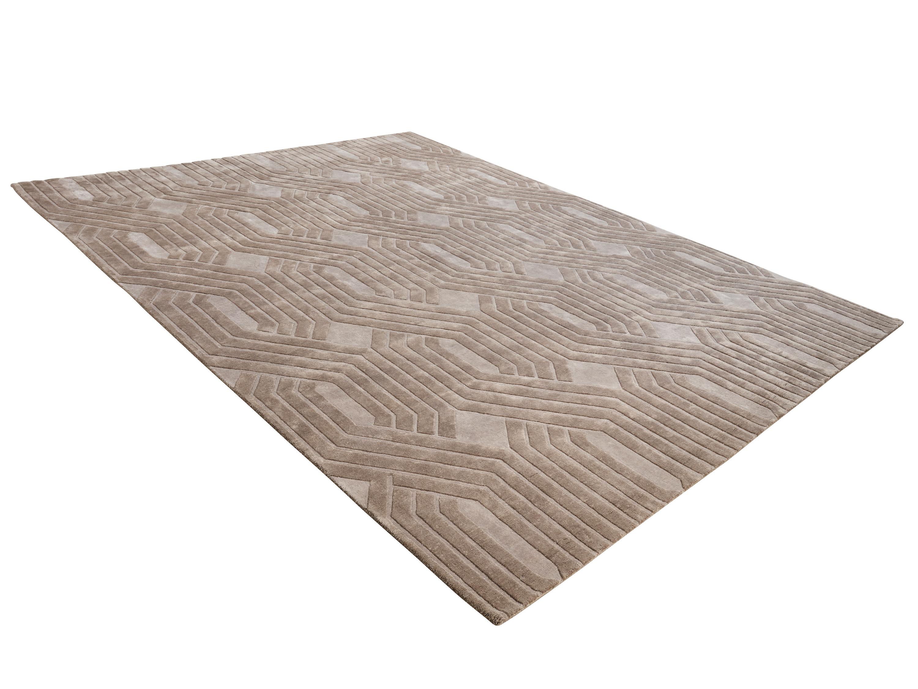 Indian TRINITY Hand Knotted Modern Geometric Silk Rug in Beige Colour By Hands For Sale