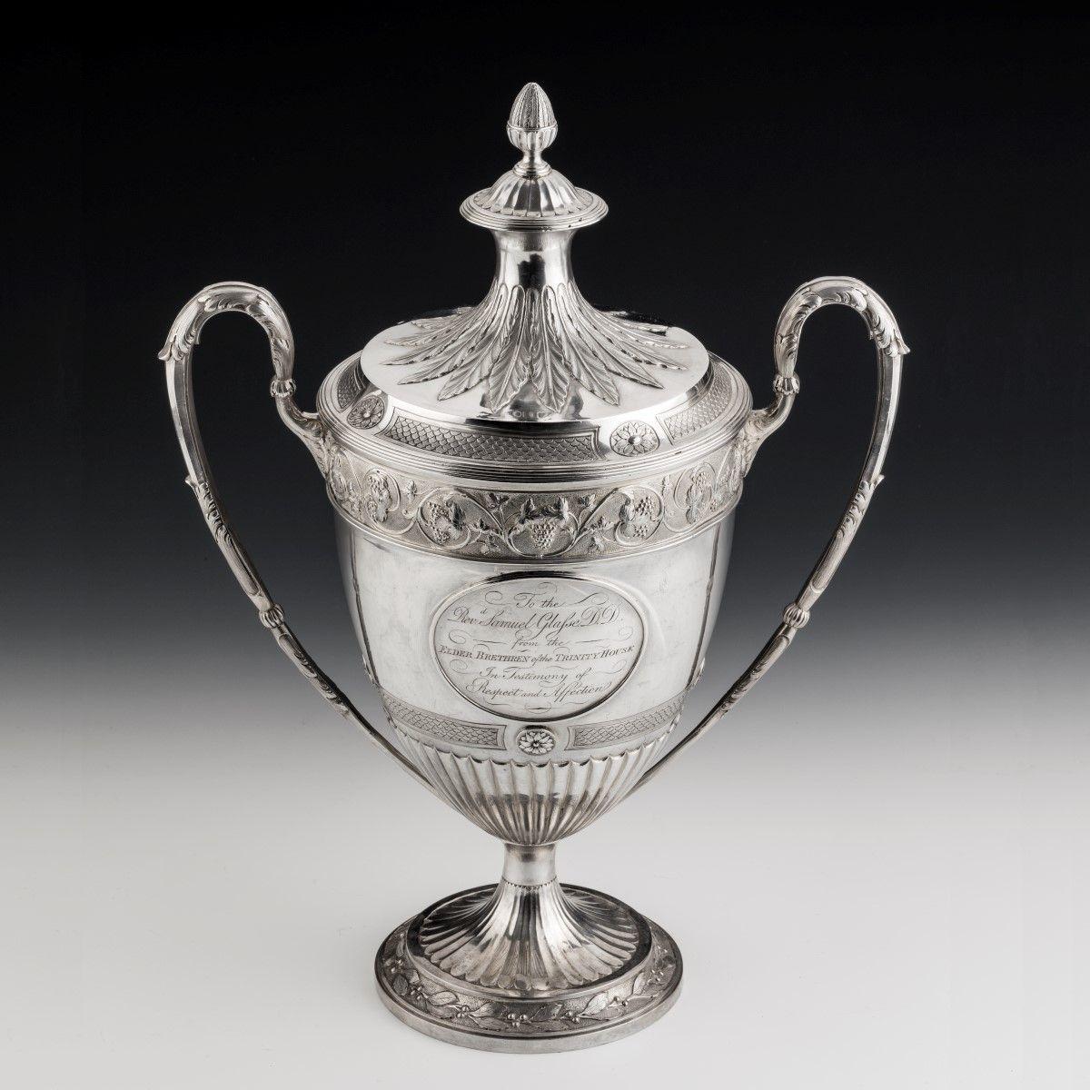 Trinity House silver presentation cup and cover 1795 In Good Condition For Sale In Lymington, Hampshire