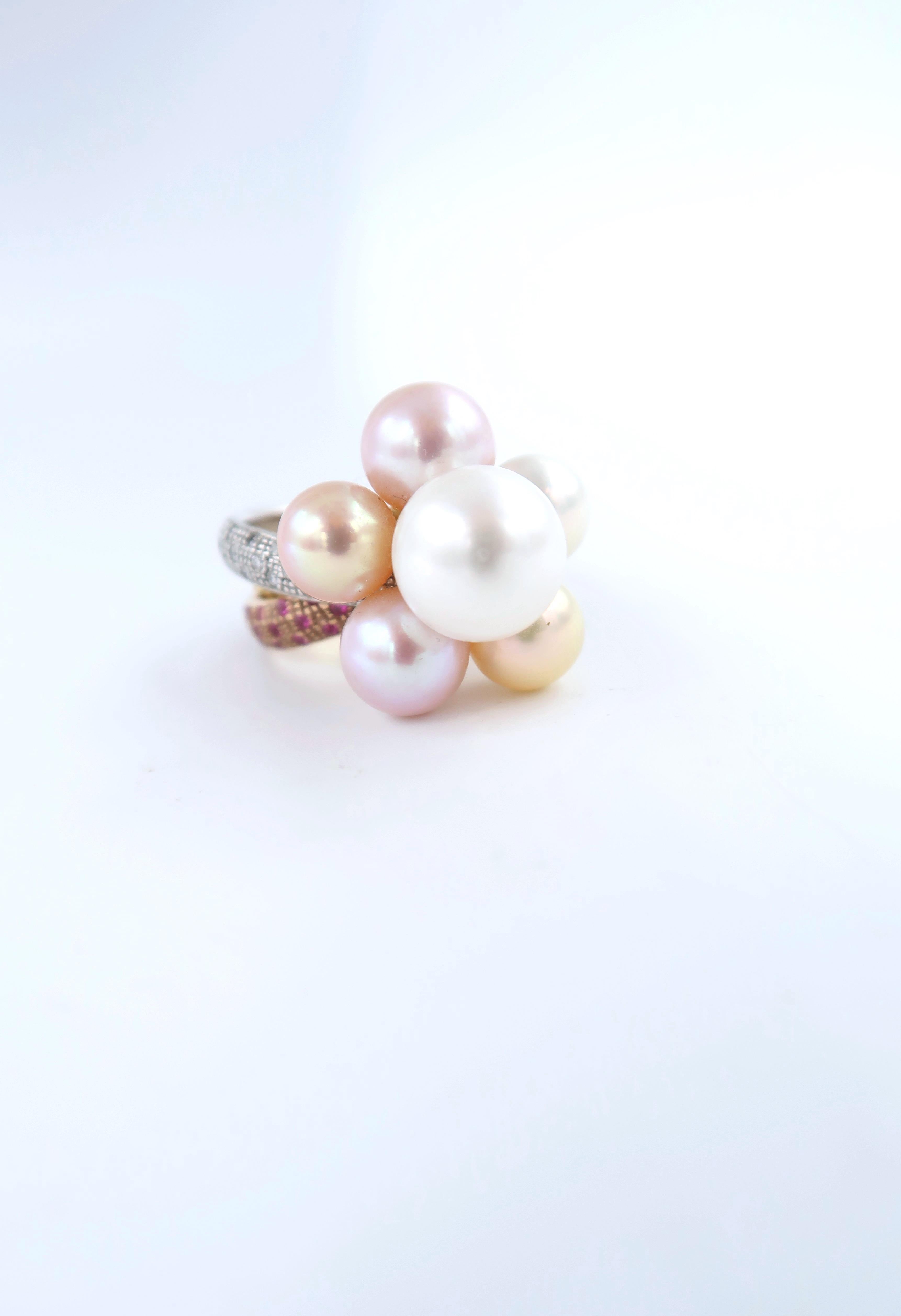 Round Cut Trinity Pavé Diamond Pink Yellow Sapphire 18K Gold Ring w/ Detachable Pearl Head For Sale