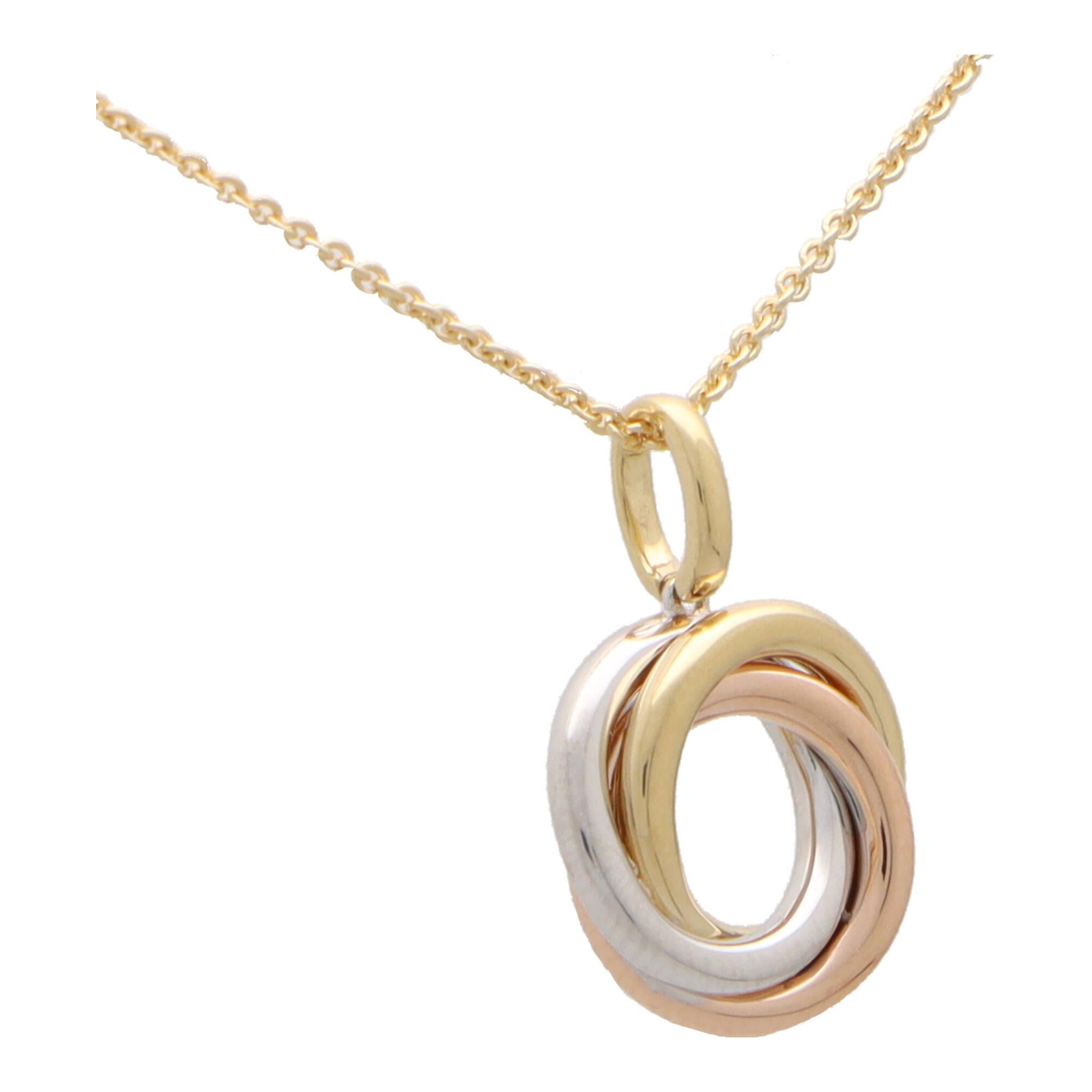 Modern Trinity Pendant Necklace Set in 18k Yellow, Rose and White Gold For Sale