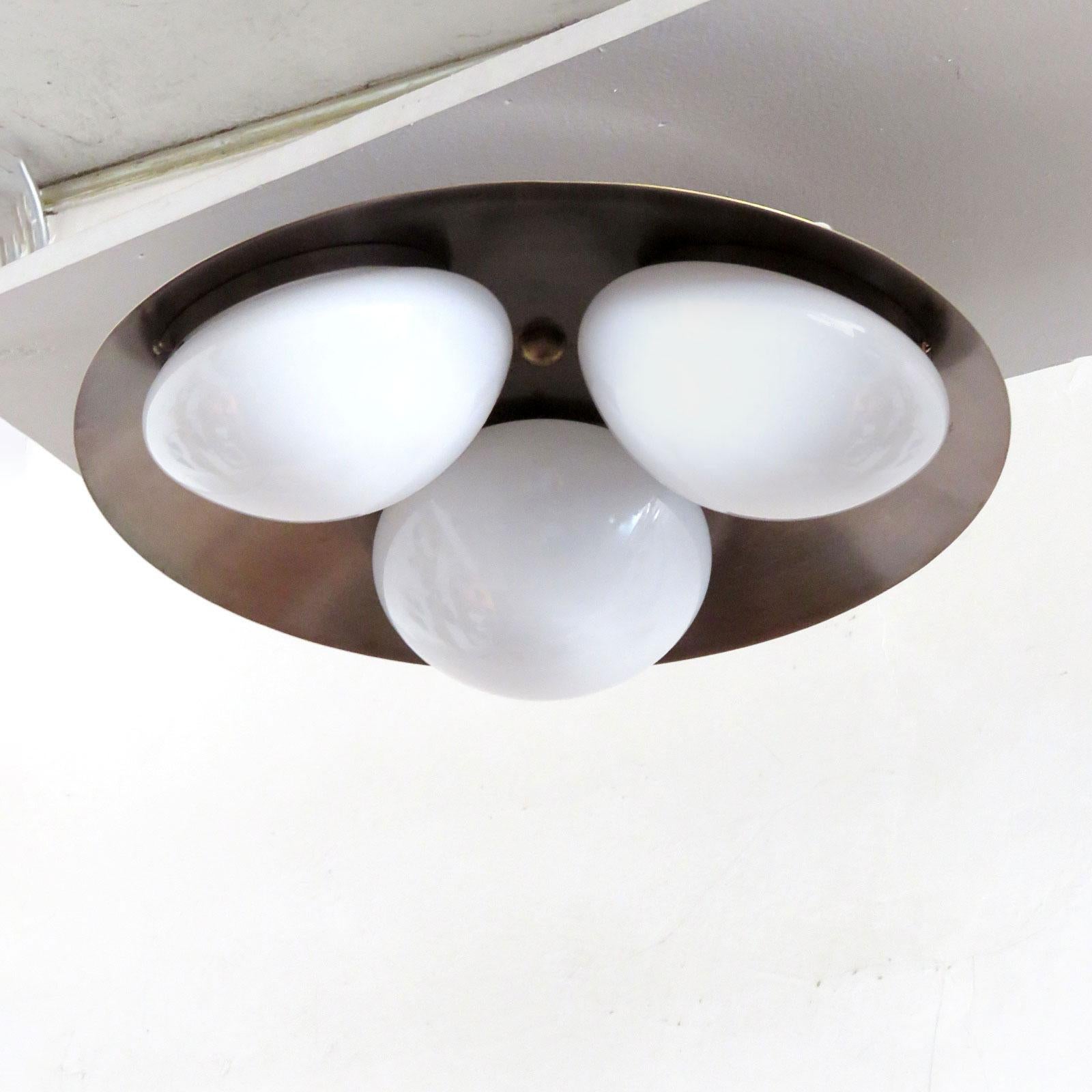 Organic Modern Trinova Flushmount Light by Gallery L7 For Sale