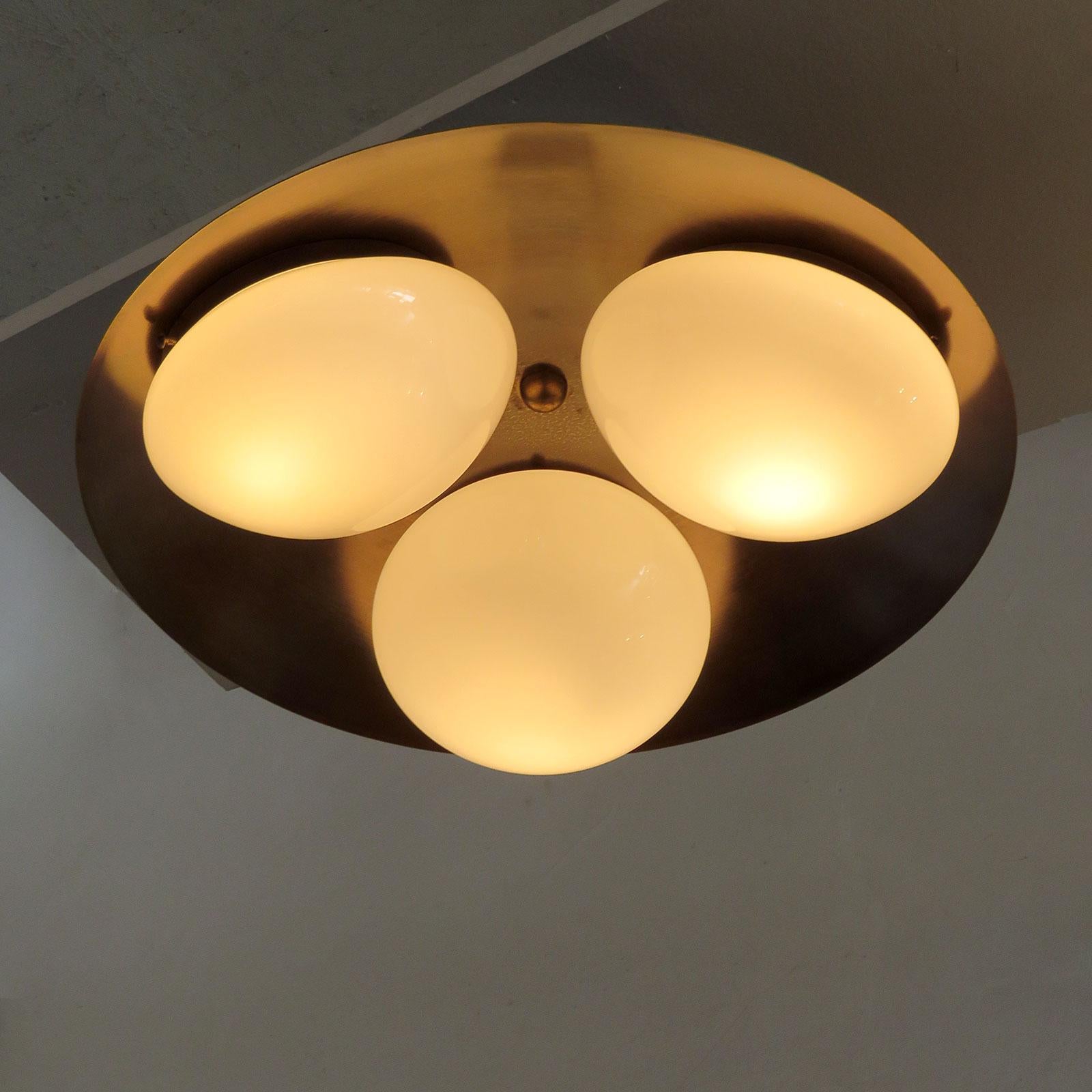 Trinova Flushmount Light by Gallery L7 For Sale 1