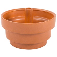 Trinum Pot Plant with Plate 'Pyramid'
