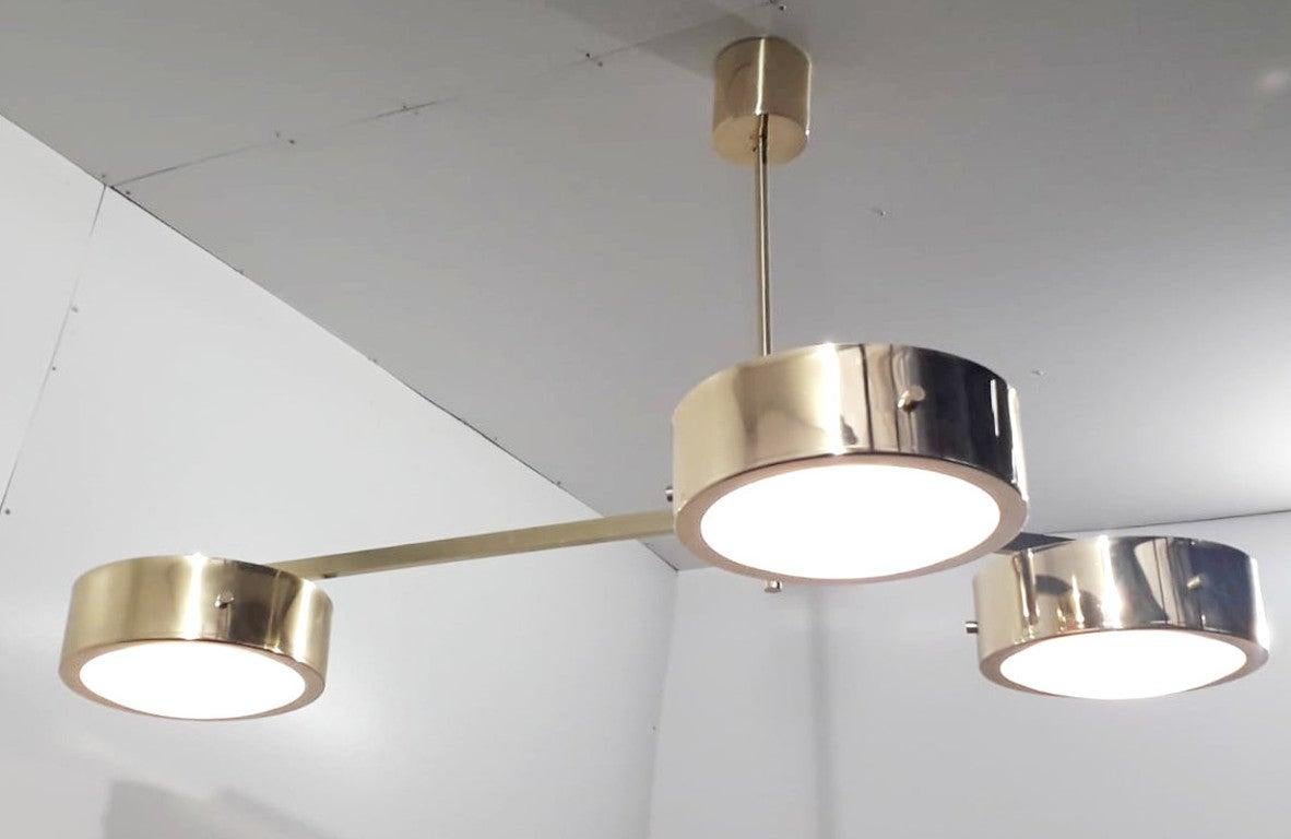 Mid-Century Modern Lampe à suspension à trois anneaux de Fabio Ltd en vente