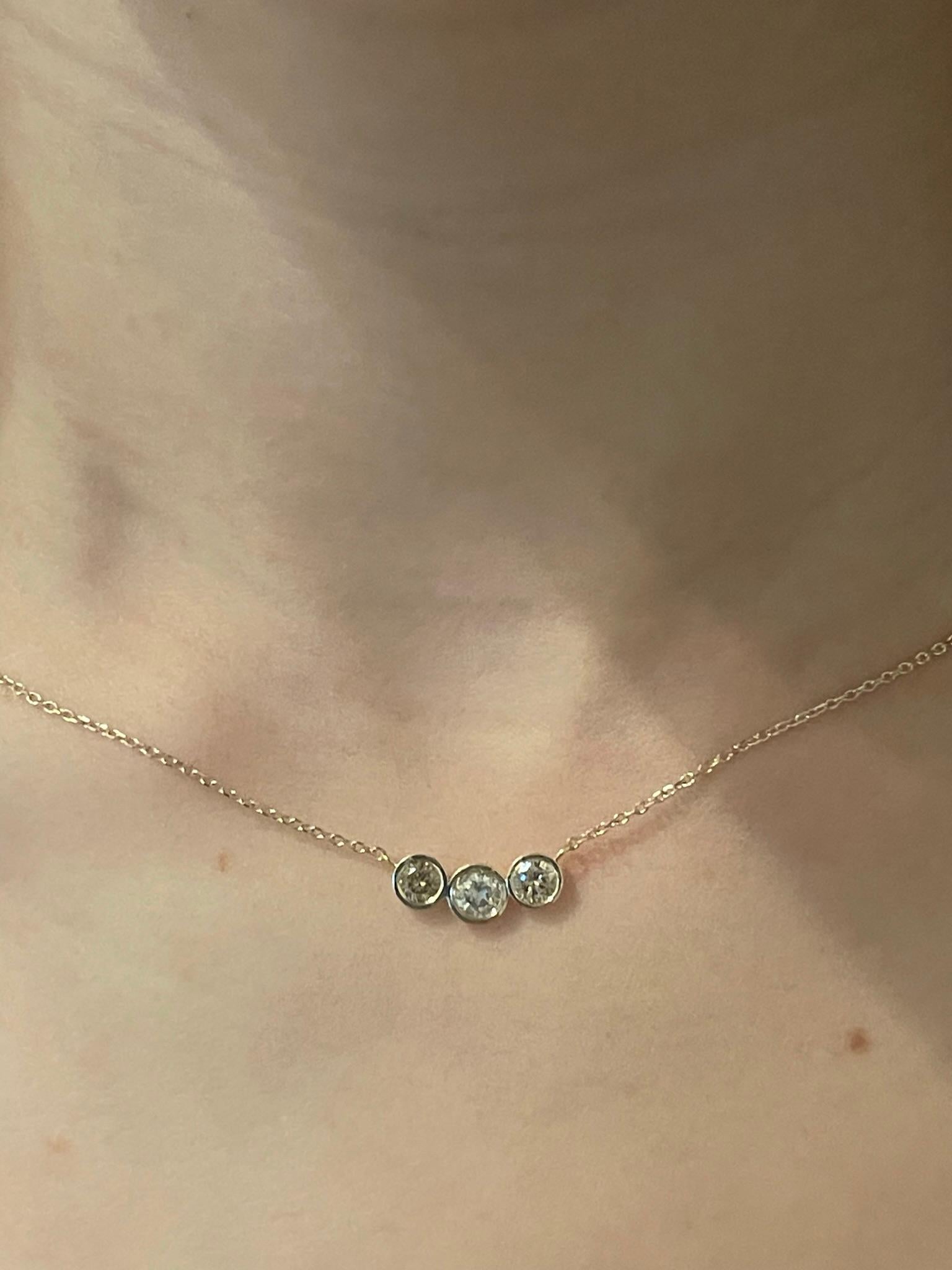 Trio diamond pendant necklace 18