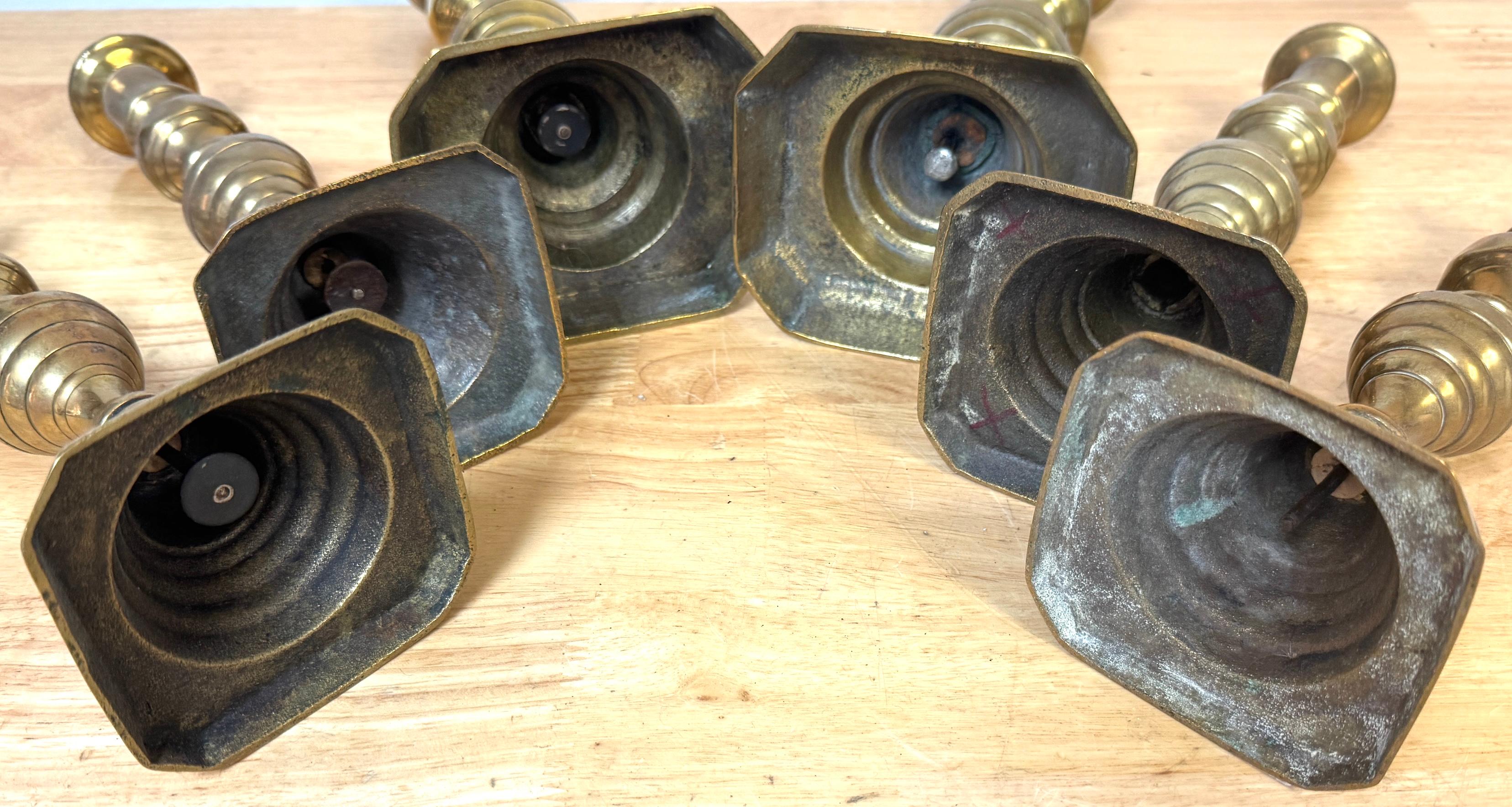 Trio English Brass Beehive Candlesticks 1 Large Pair, 2 Matching Smaller Pair In Good Condition For Sale In West Palm Beach, FL