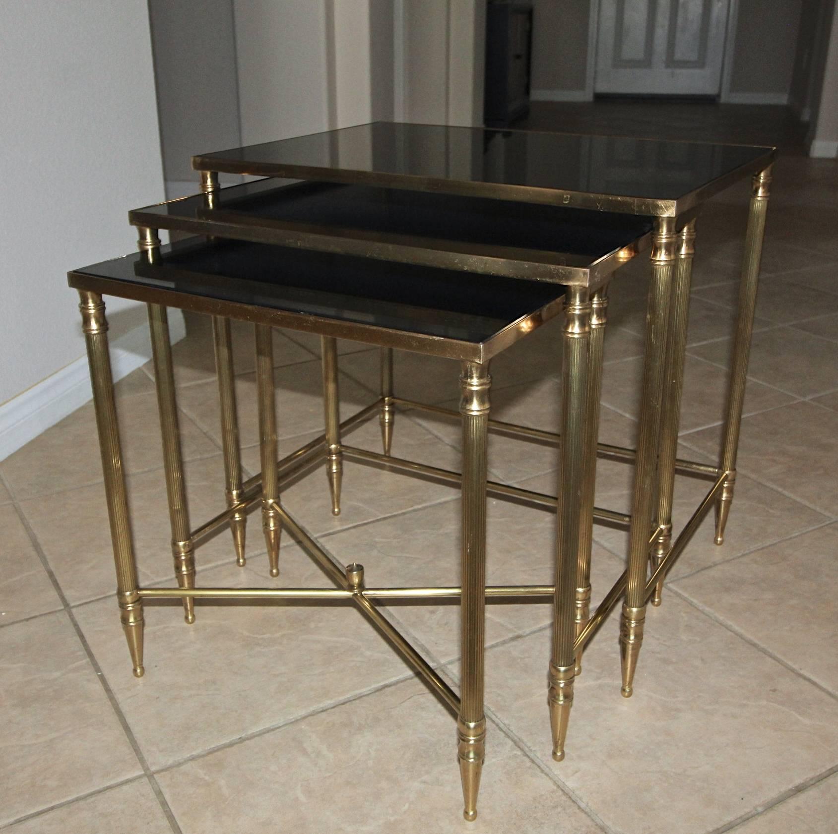 Trio French Bagues Style Brass Nesting Tables In Good Condition In Palm Springs, CA