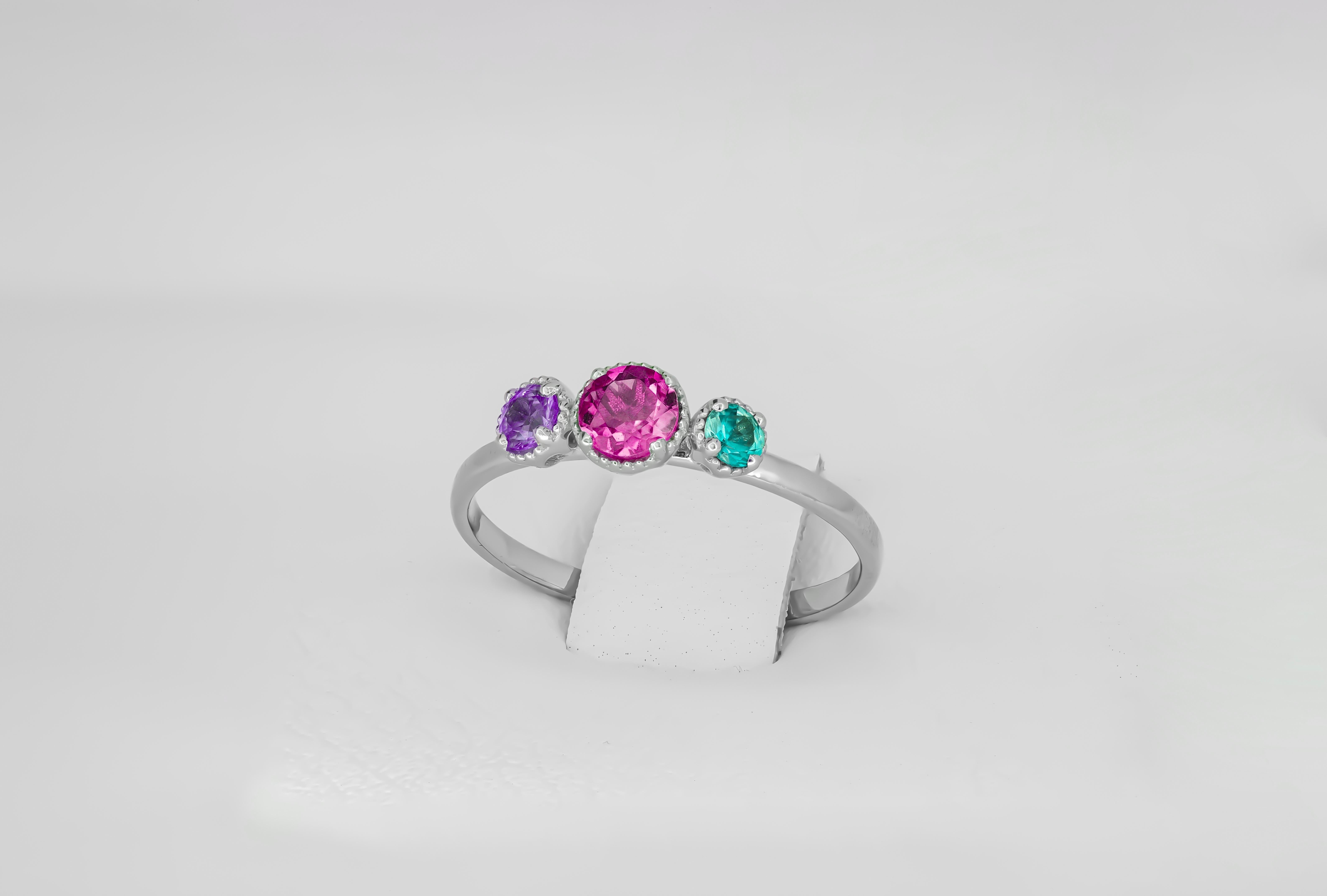 For Sale:  Trio gems 14k gold ring 5