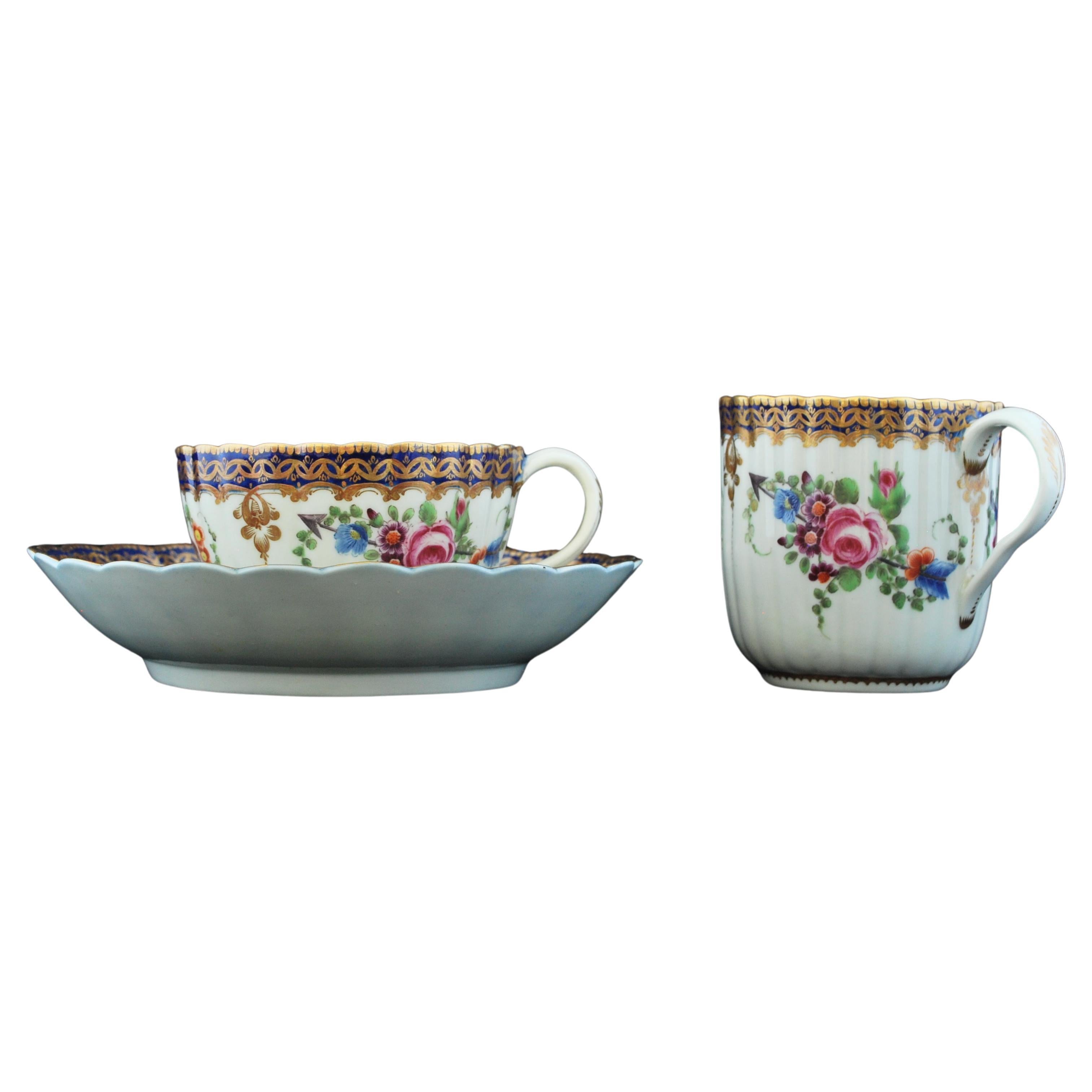 Trio in "Marriage" pattern. Worcester C1770. For Sale