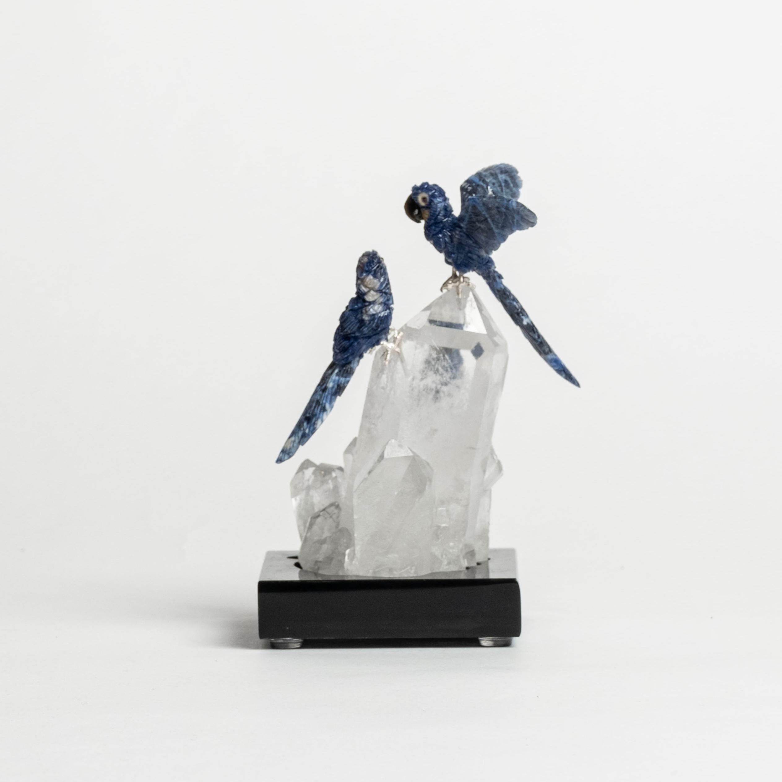 Trio Lapis Lazuli Parrots on Quartz Base In New Condition For Sale In Houston, TX