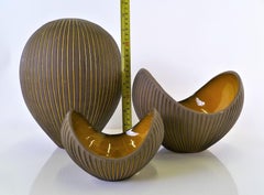 Trio Modern Kokos / Coconuts Vases by Hjordis Oldfors, Upsala-Ekeby, Sweden 1954