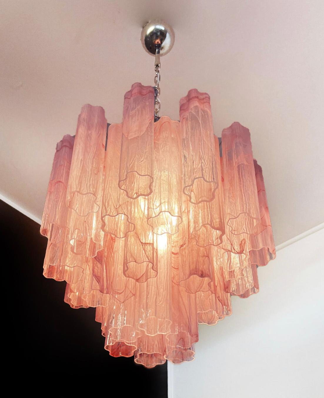 20th Century Trio Murano Glass Tronchi Chandeliers, Pink Alabaster For Sale