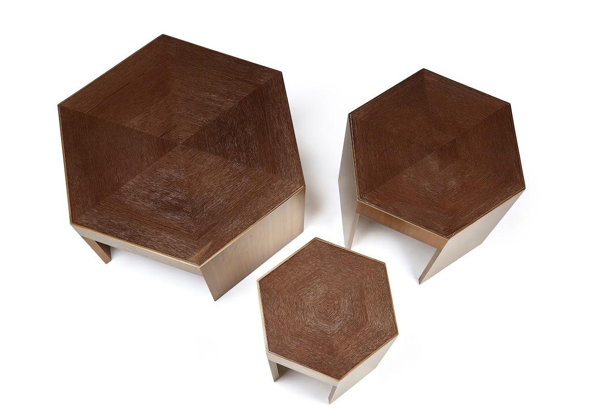 Available in three sizes—100 cm, 70 cm, and 50 cm—these versatile tables adapt to any use, configuration, or space. Whether as a coffee table or side table, used together or separately, they offer both structure and flexibility. Their geometric