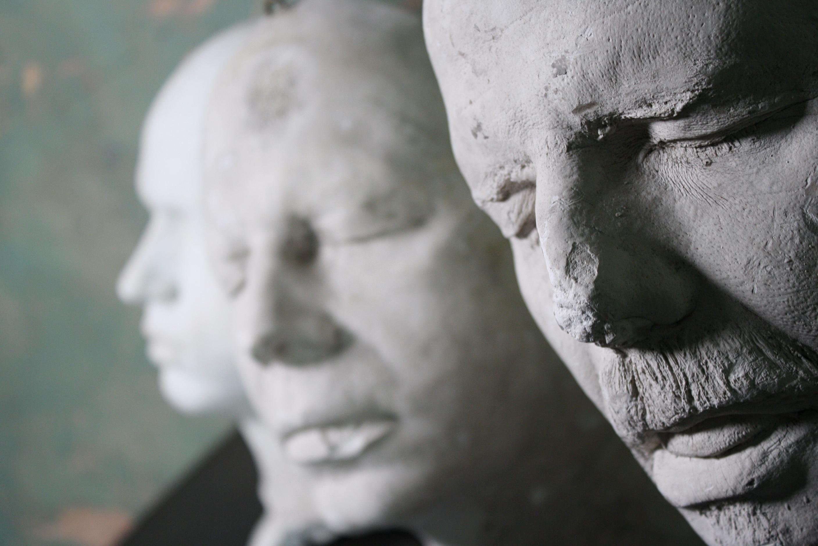 Trio of 19th Century Macabre Plaster Death Masks Memento Mori 8