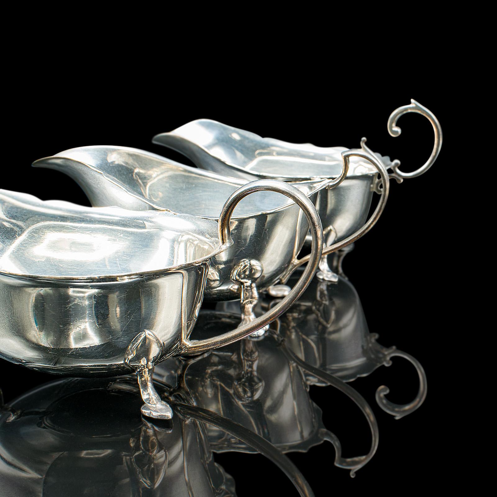 Trio de saucières anciennes, anglaises, plaquées argent, pots à condiments, édouardiennes en vente 4