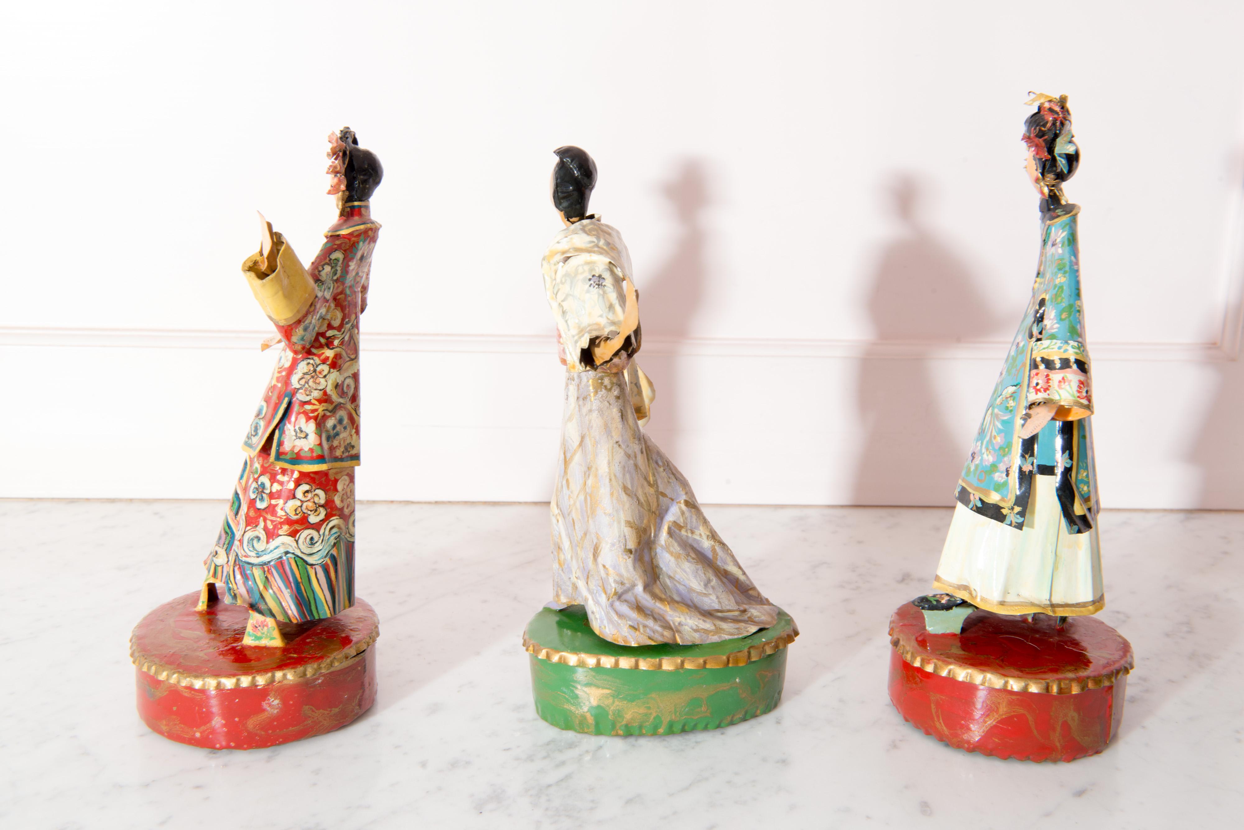 Trio of Asian Costumed Women Sculptures by Lee Menichetti In Excellent Condition For Sale In Stamford, CT