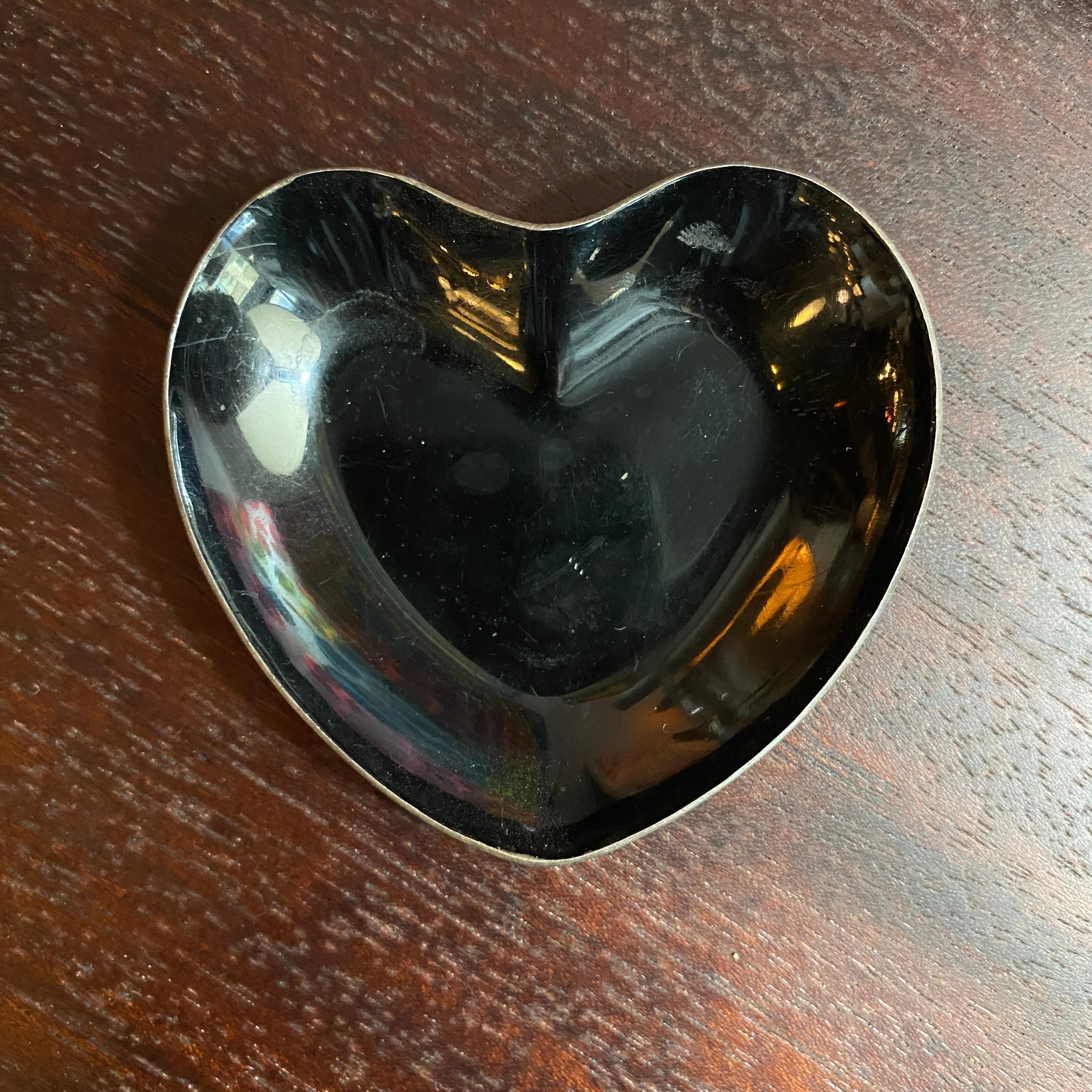 Trio Of Danish Modern Enameled Sterling Silver Metal Heart Dishes For Sale 1