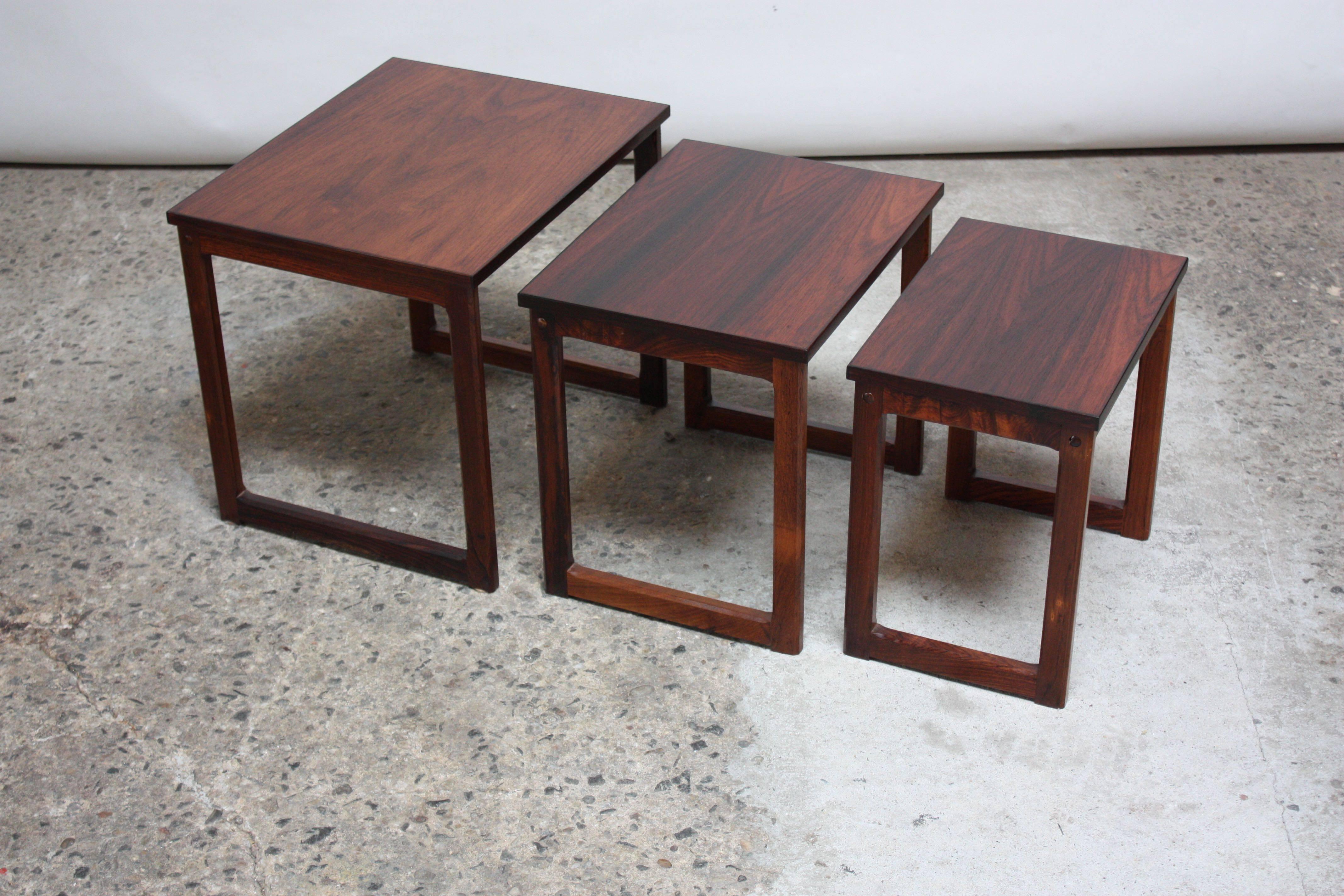 Mid-Century Modern Trio of Danish Rosewood Nesting Tables For Sale