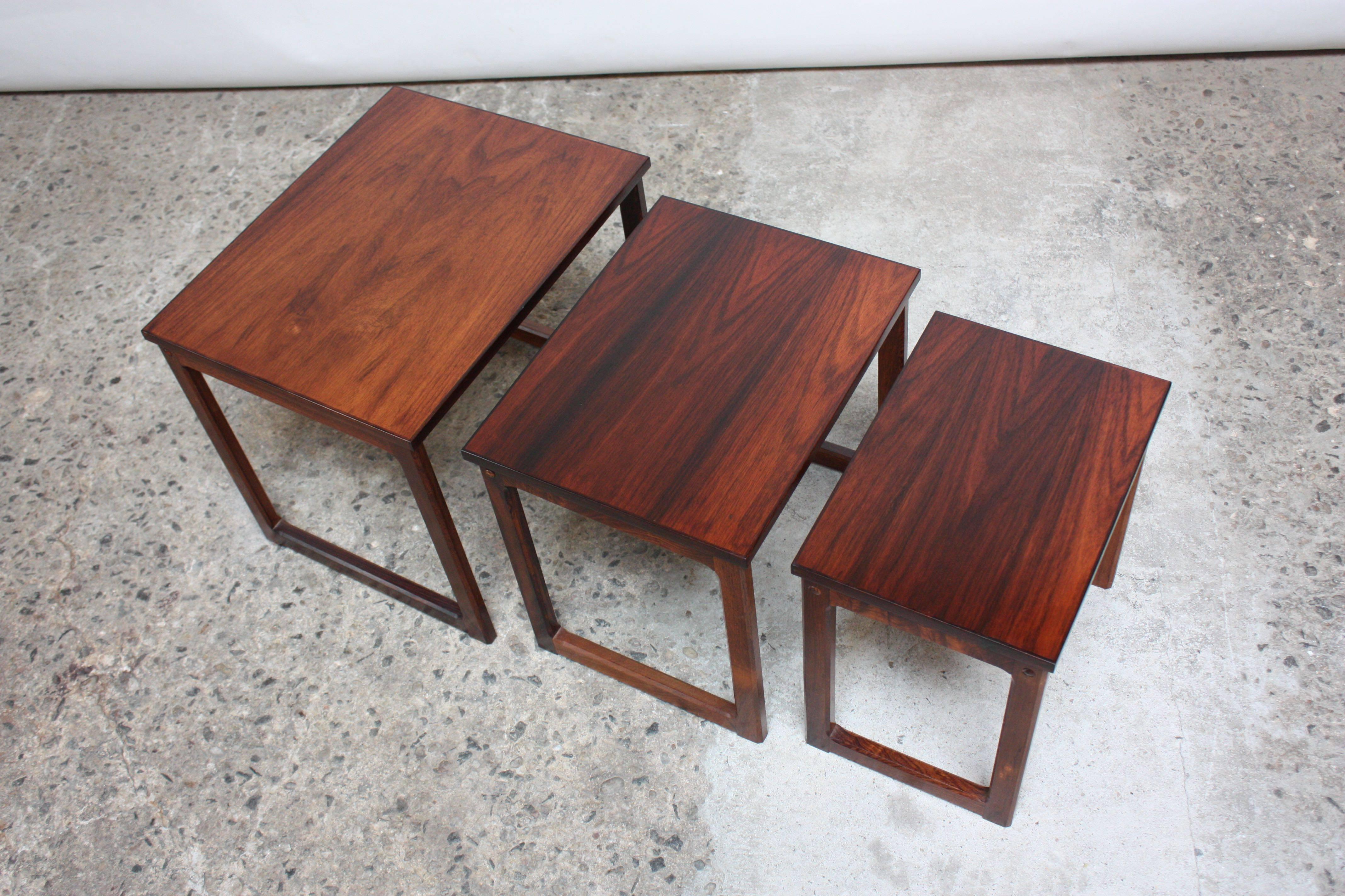 Trio of Danish Rosewood Nesting Tables In Excellent Condition For Sale In Brooklyn, NY