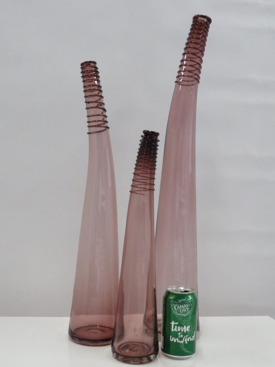Trio of Don Shepherd Hand Crafted Glass Bent Spiral Neck Vases for Blenko 1988 For Sale 4