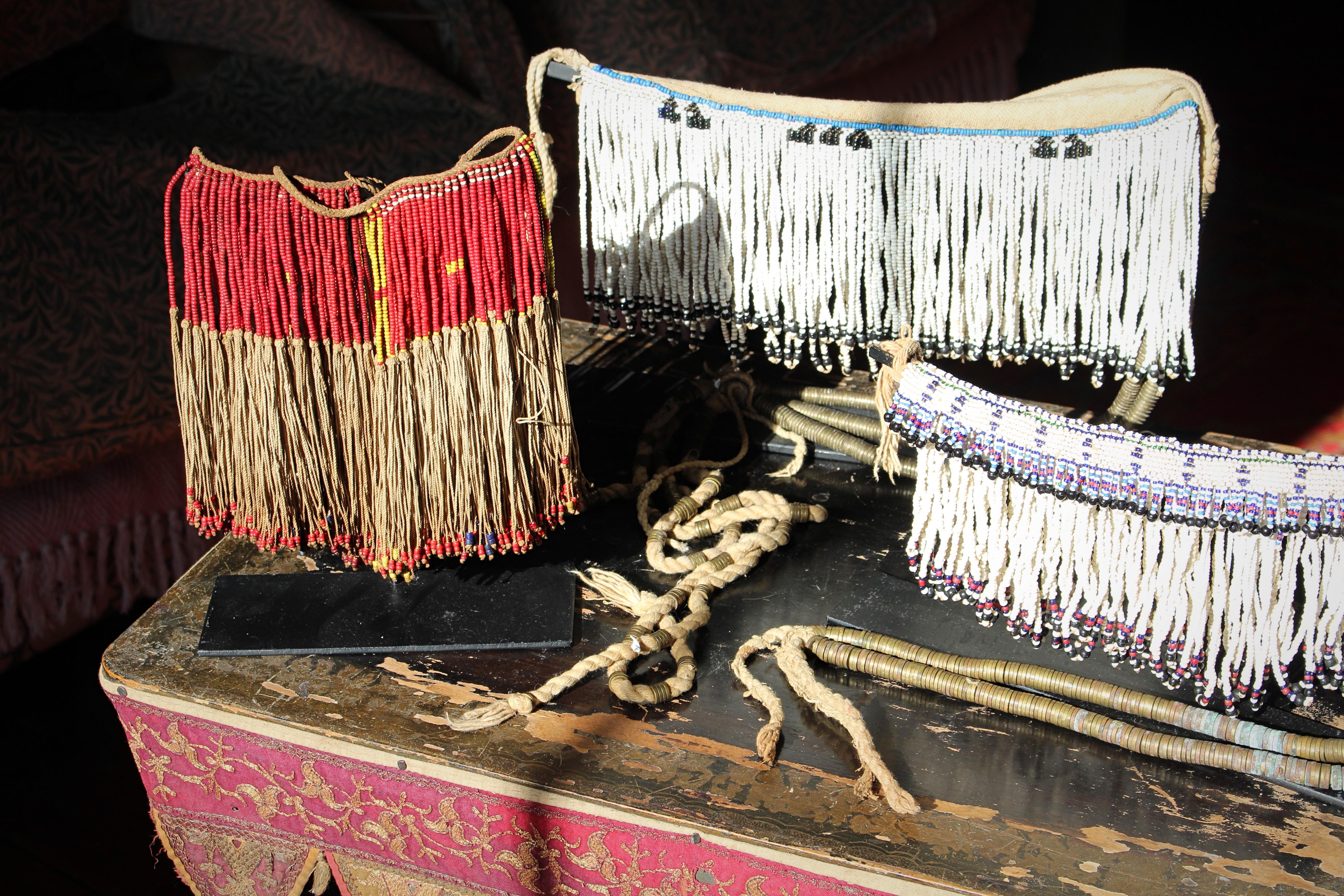 Trio de tabliers en perles Xhosa d'Afrique du Sud du début du 20e siècle Tribal Art en vente 5