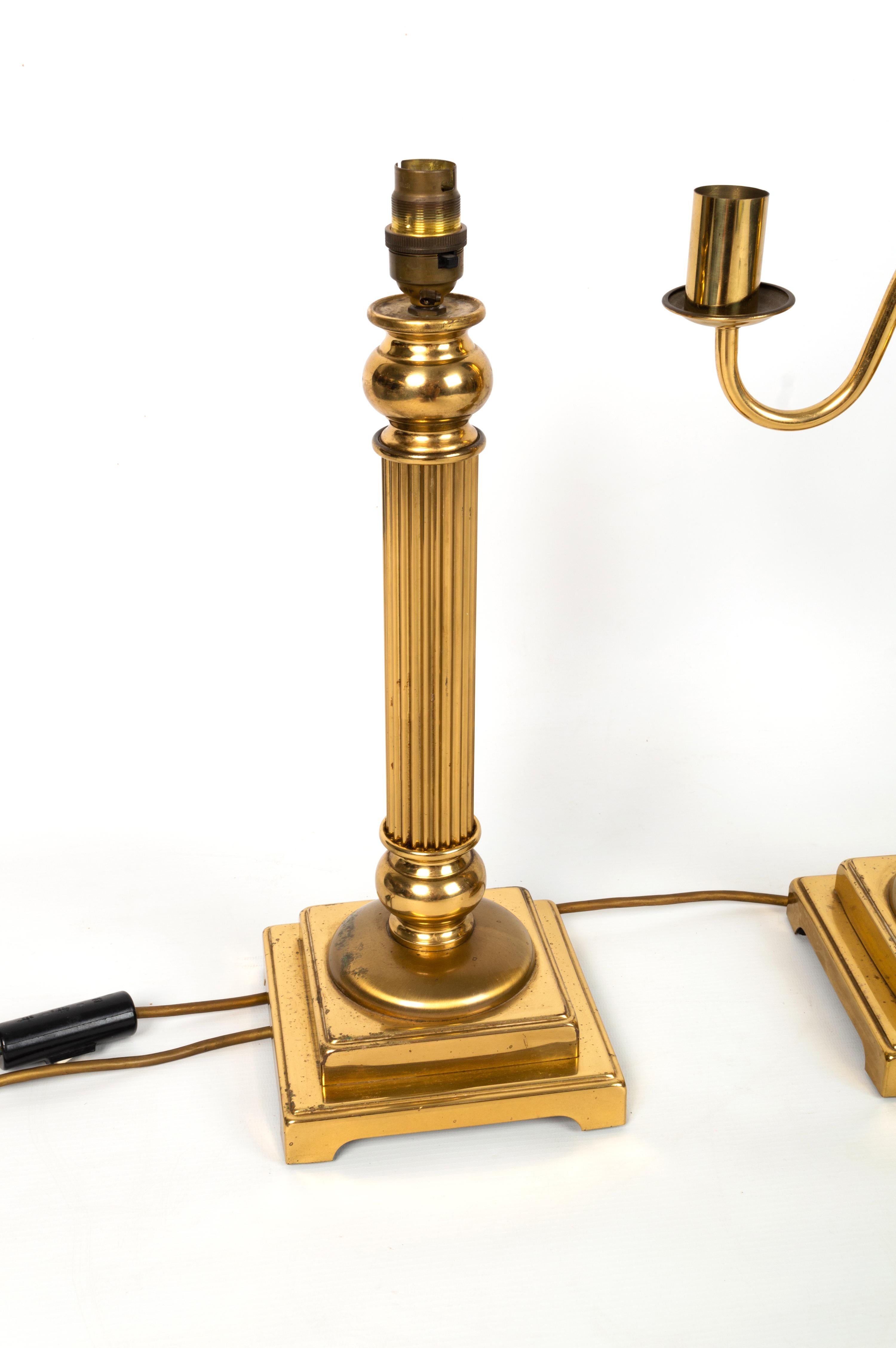 Mid-20th Century Trio of English Neoclassical Corinthian Column Candelabra Brass Table Lamps For Sale