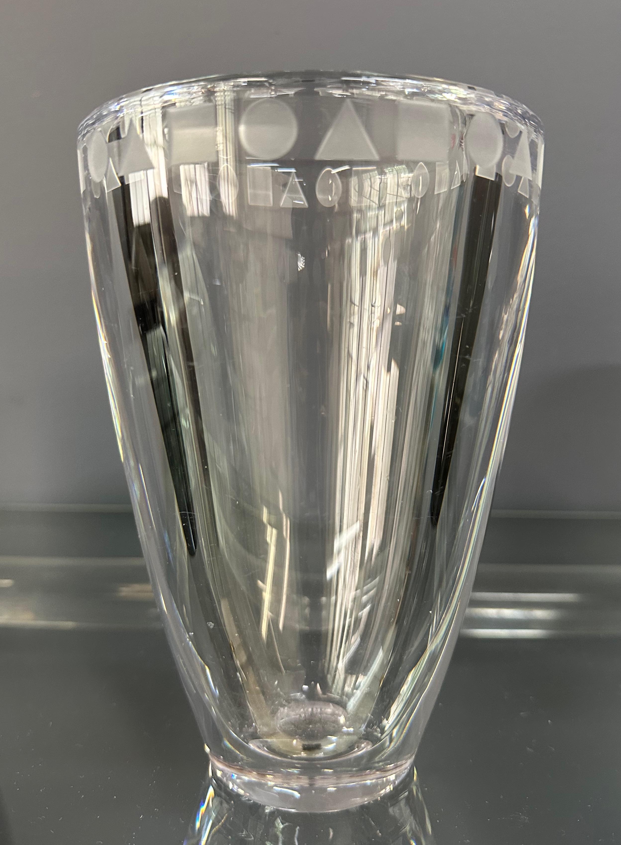 Asian Trio of Etched Crystal Vases by Ward Bennett for Sasaki For Sale