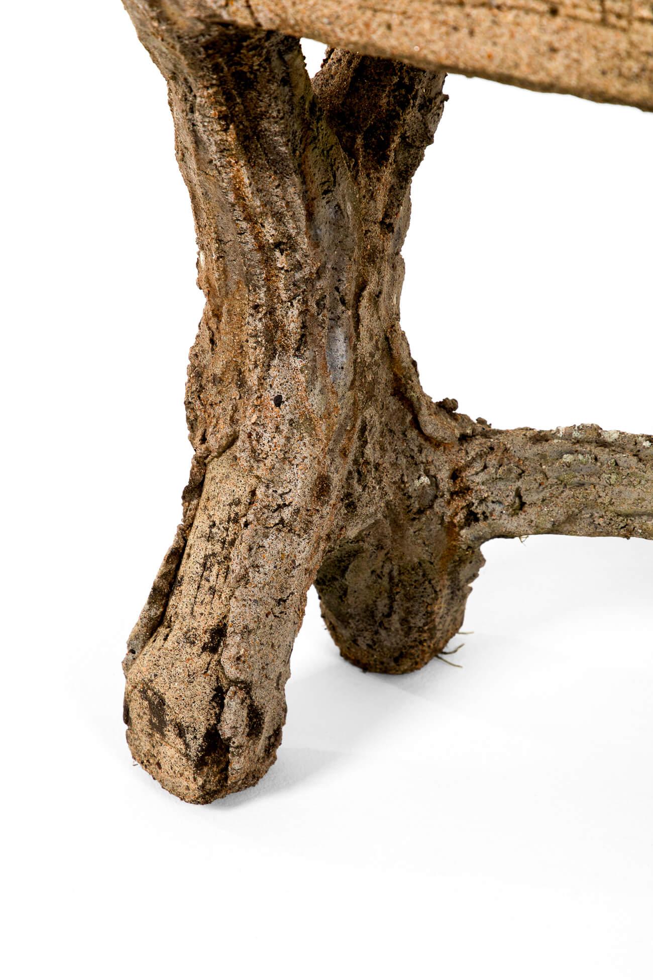 Trío de bancos franceses de piedra de imitación de bois en venta 10