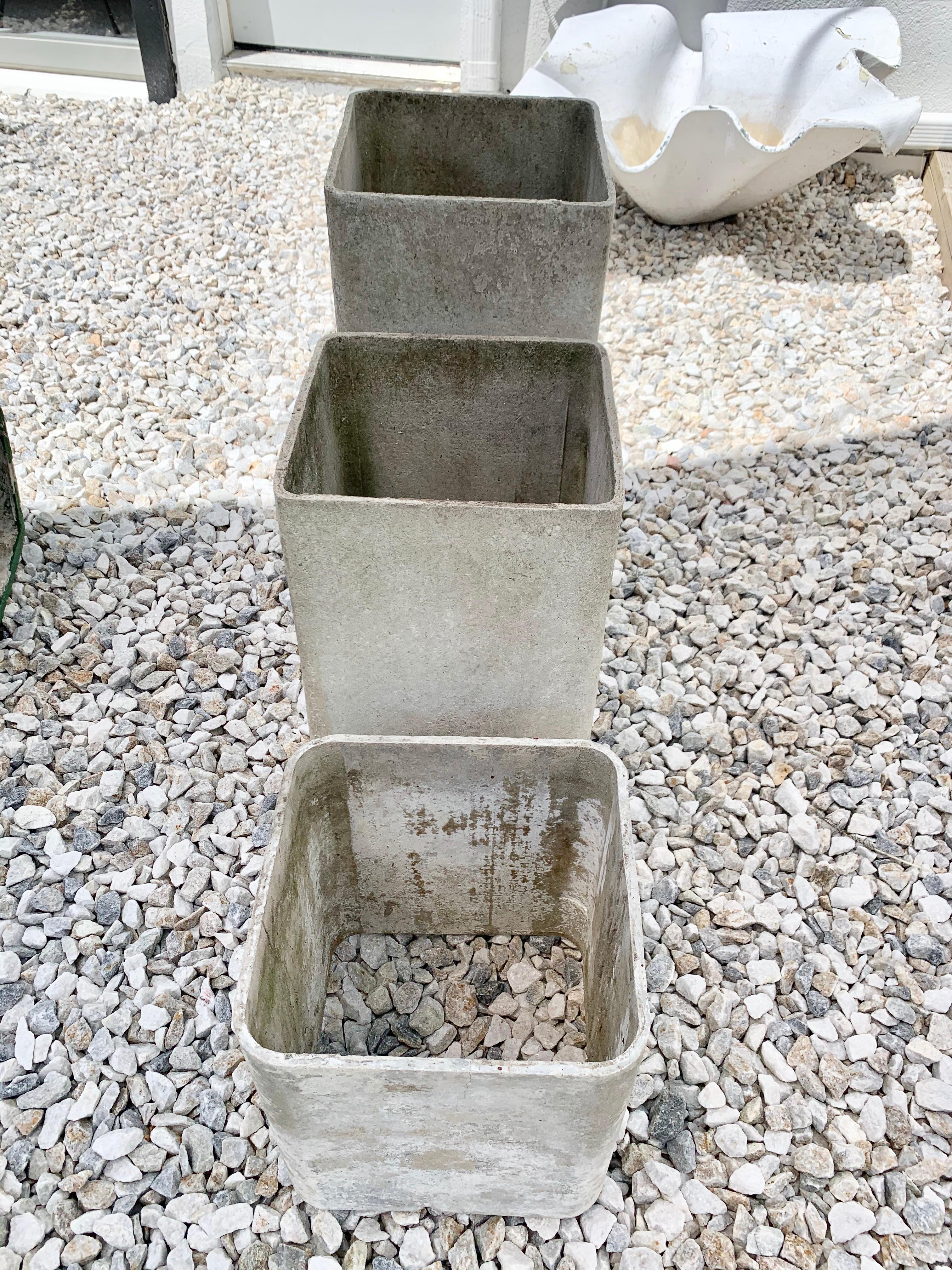Trio of Hollow Rectangular Planters by Willy Guhl In Good Condition In Los Angeles, CA