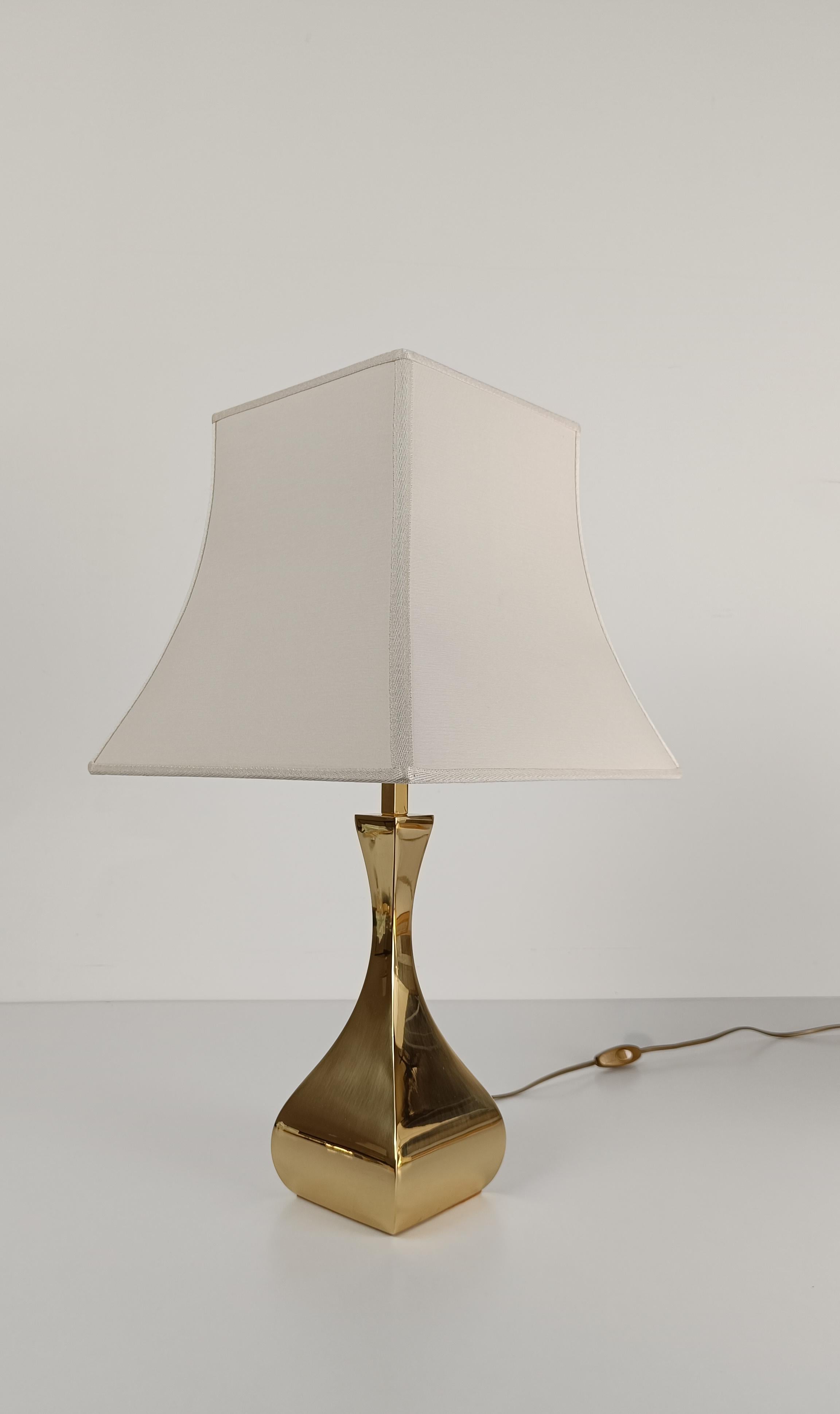 Trio de lampes de table italiennes en laiton du milieu du 20e siècle dans le style de Maria Pergay en vente 5