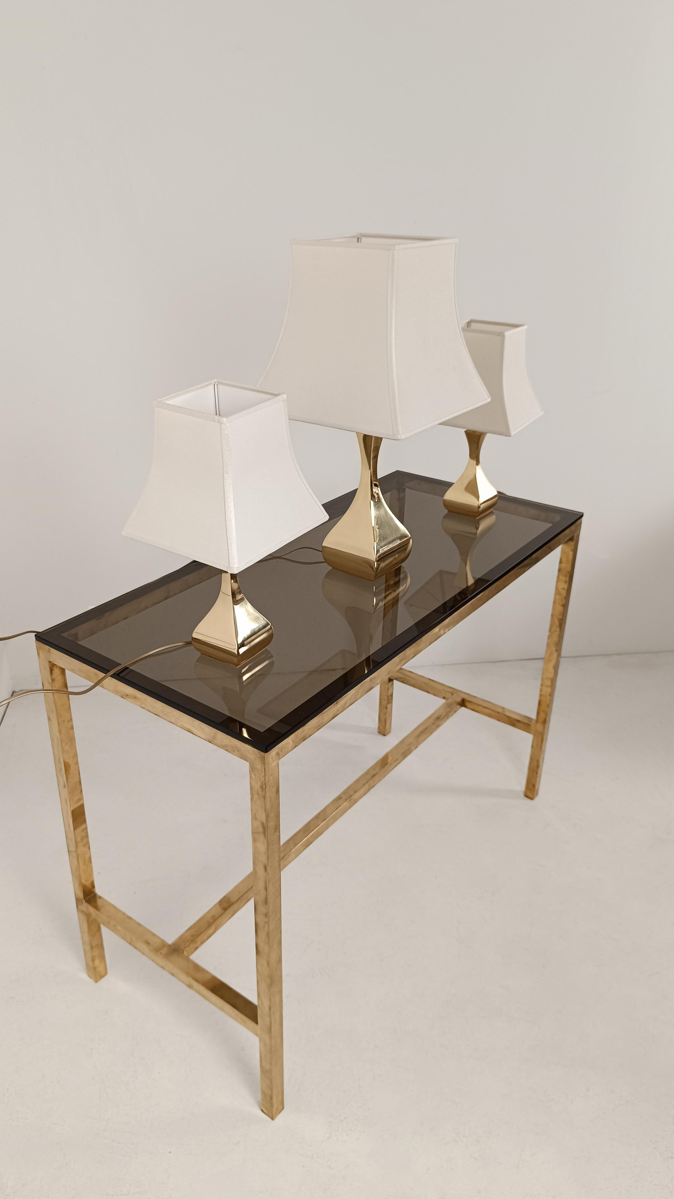 Trio de lampes de table italiennes en laiton du milieu du 20e siècle dans le style de Maria Pergay en vente 9