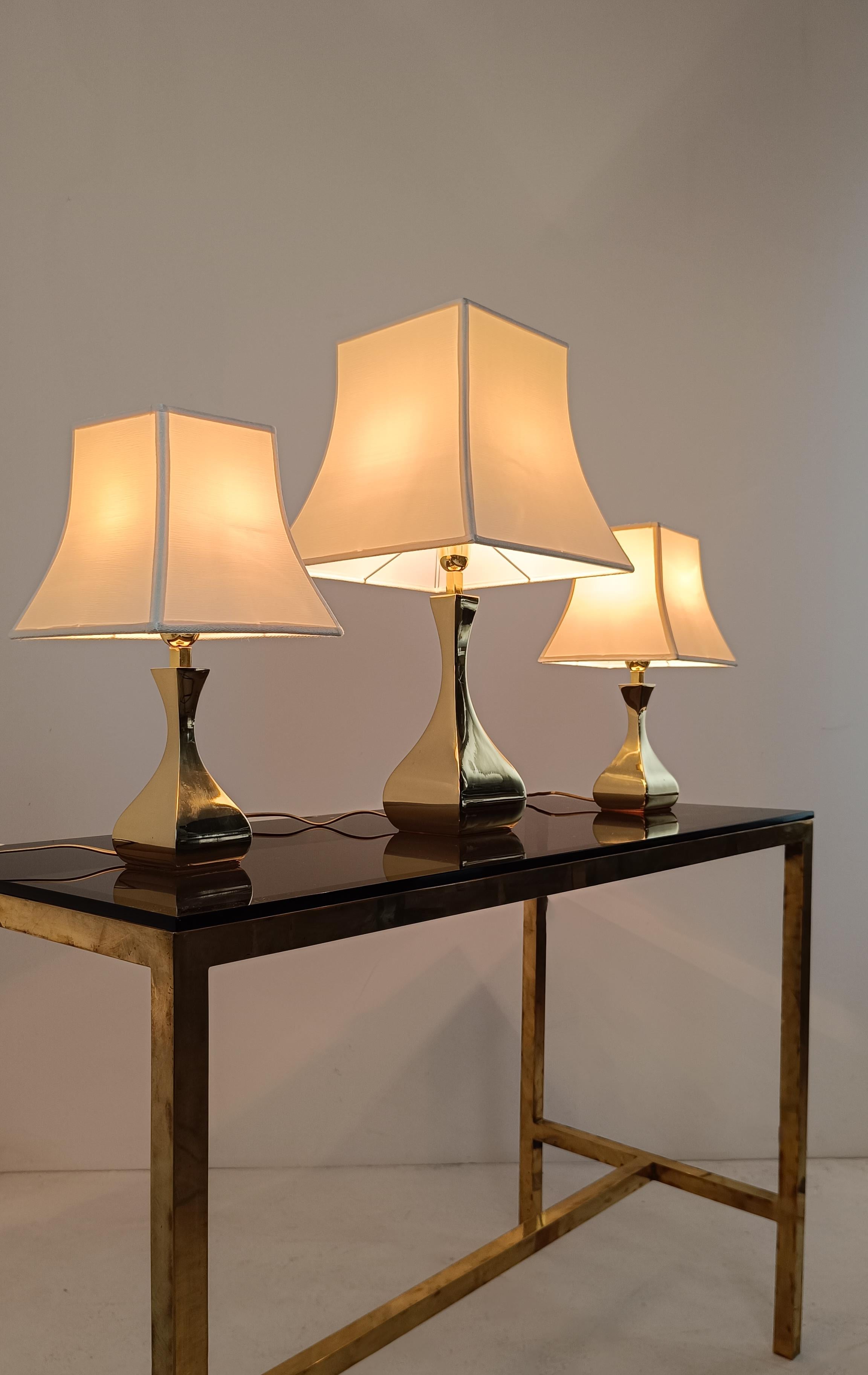 Trio de lampes de table italiennes en laiton du milieu du 20e siècle dans le style de Maria Pergay en vente 12