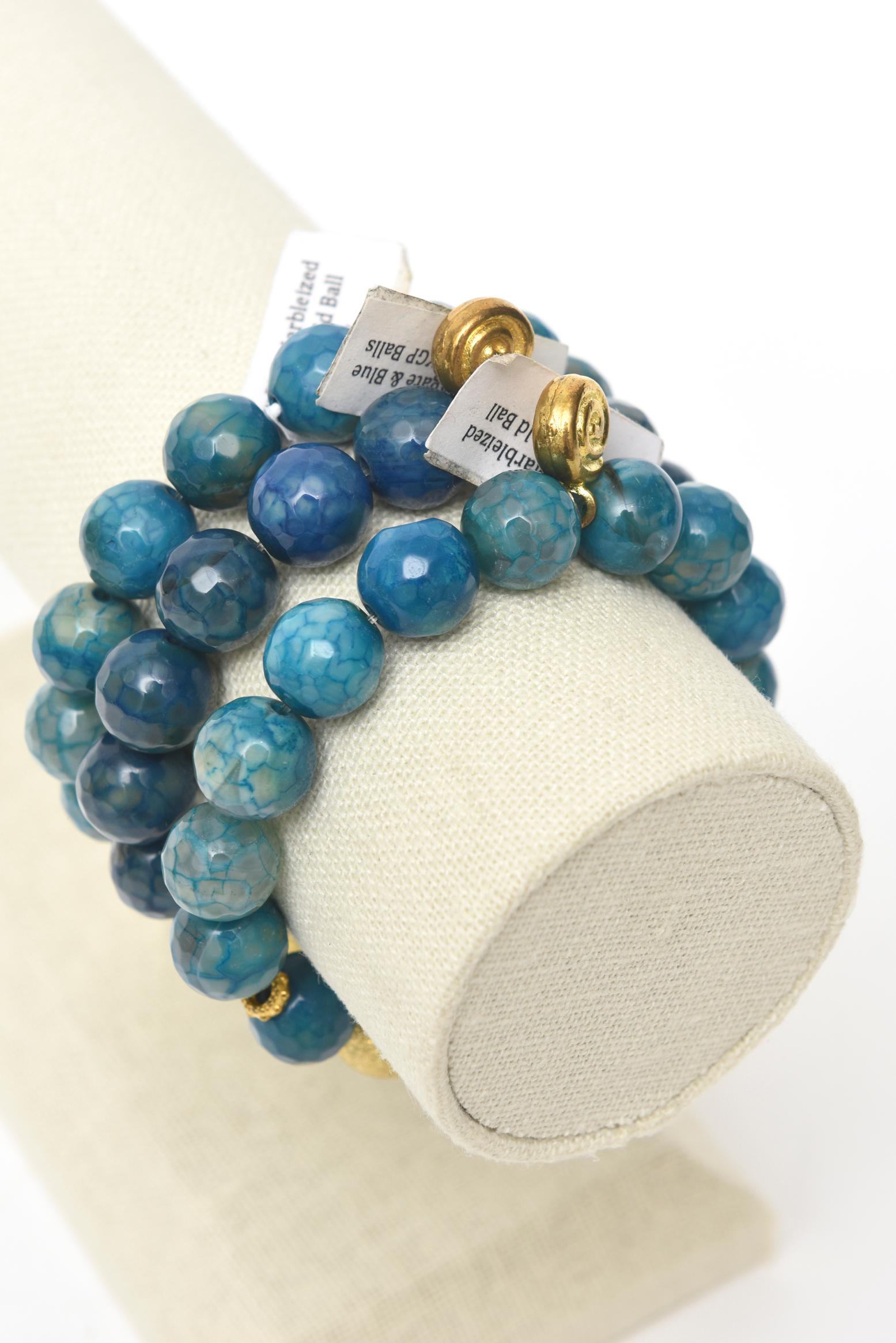 Trio of Jeweler Custom Made Beaded Blue Sapphire Agate Gold Ball Bracelets  For Sale 3