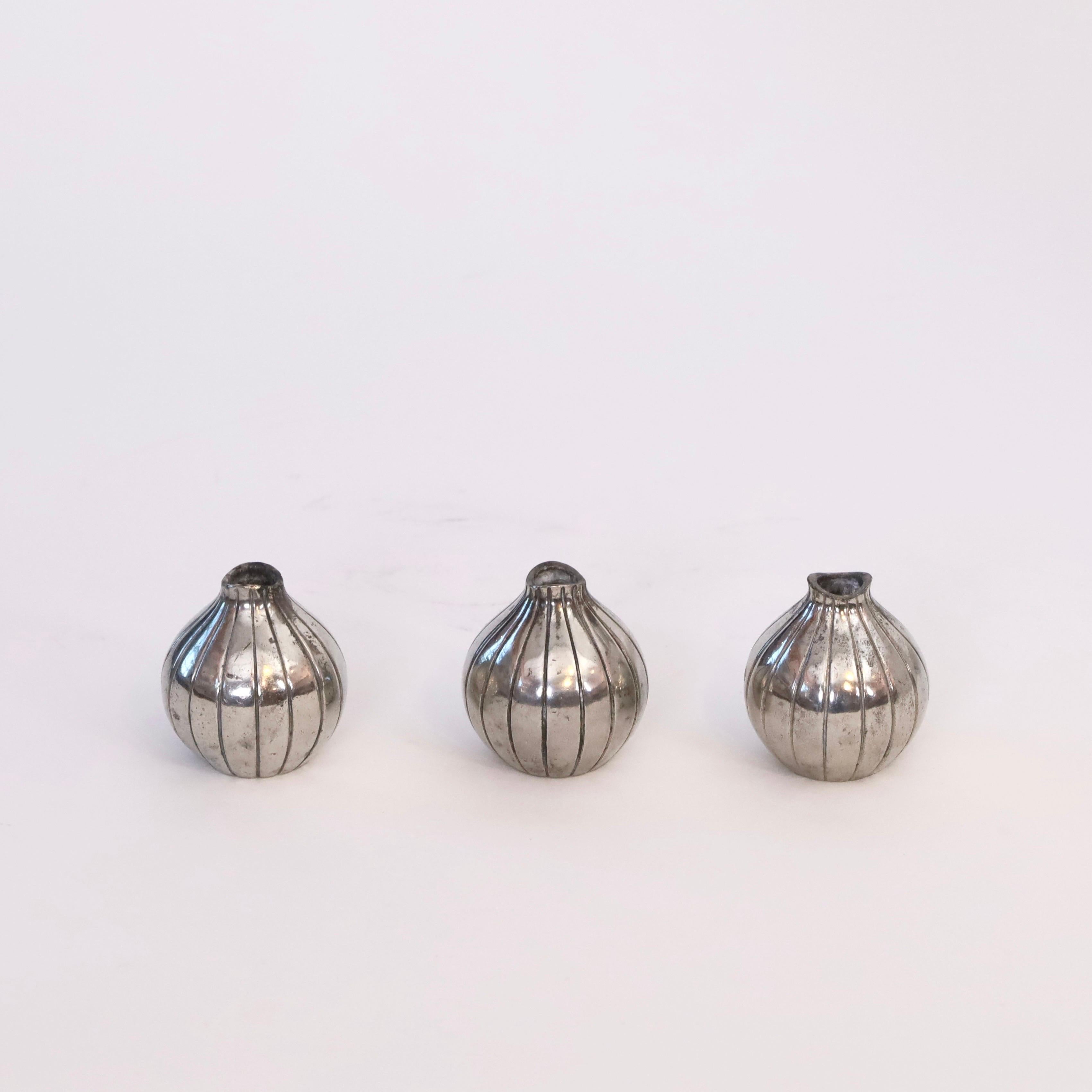 Trio of Just Andersen pewter vases by designed by Arne Erkers, 1950s, Denmark For Sale 2