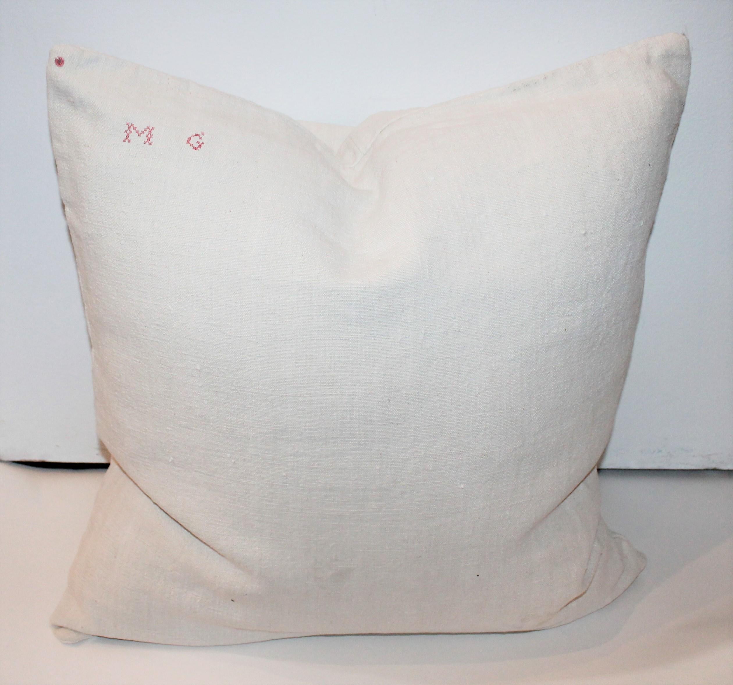 Trio of Linen Pillows, Vintage 6
