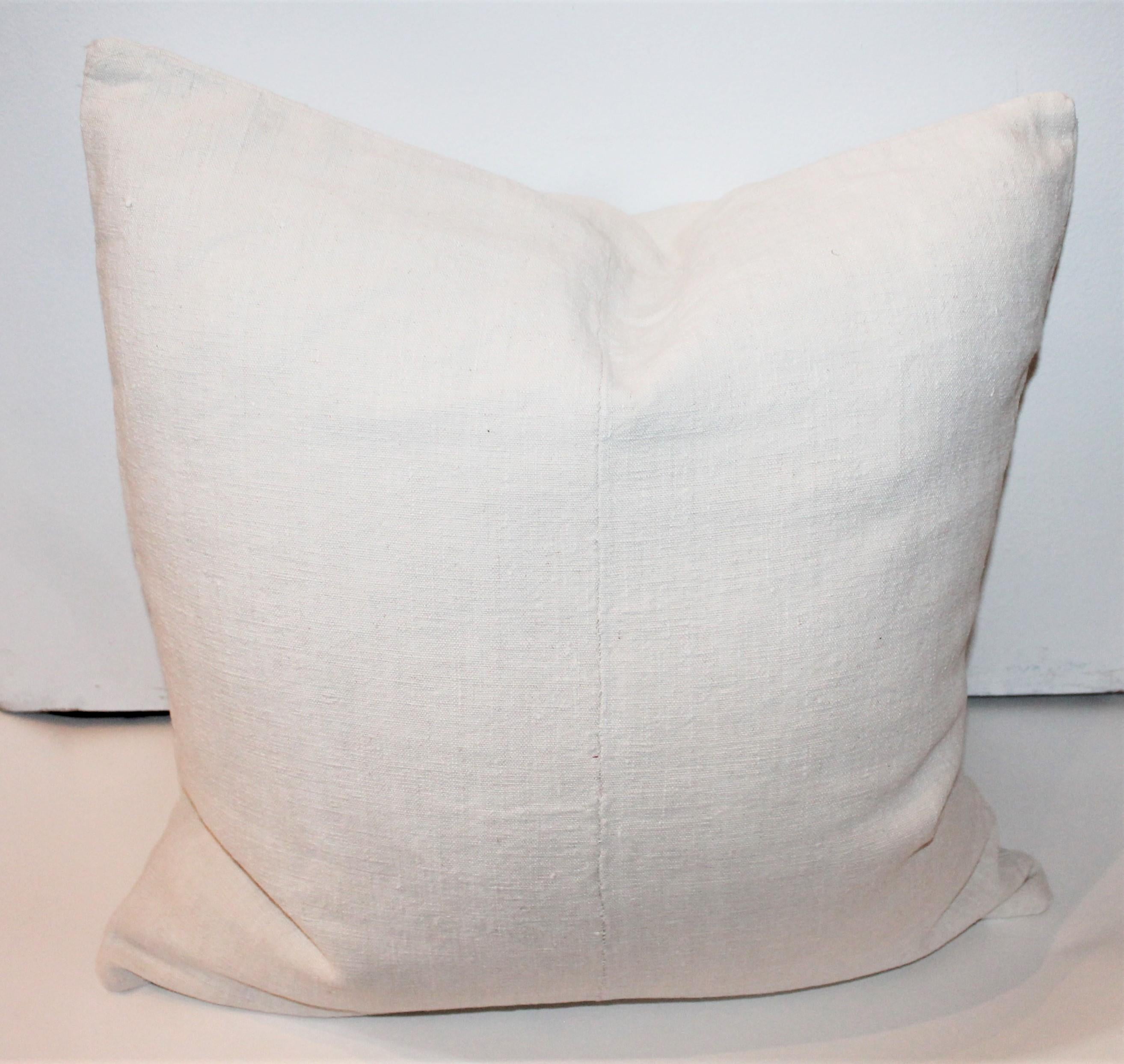 Trio of Linen Pillows, Vintage 9