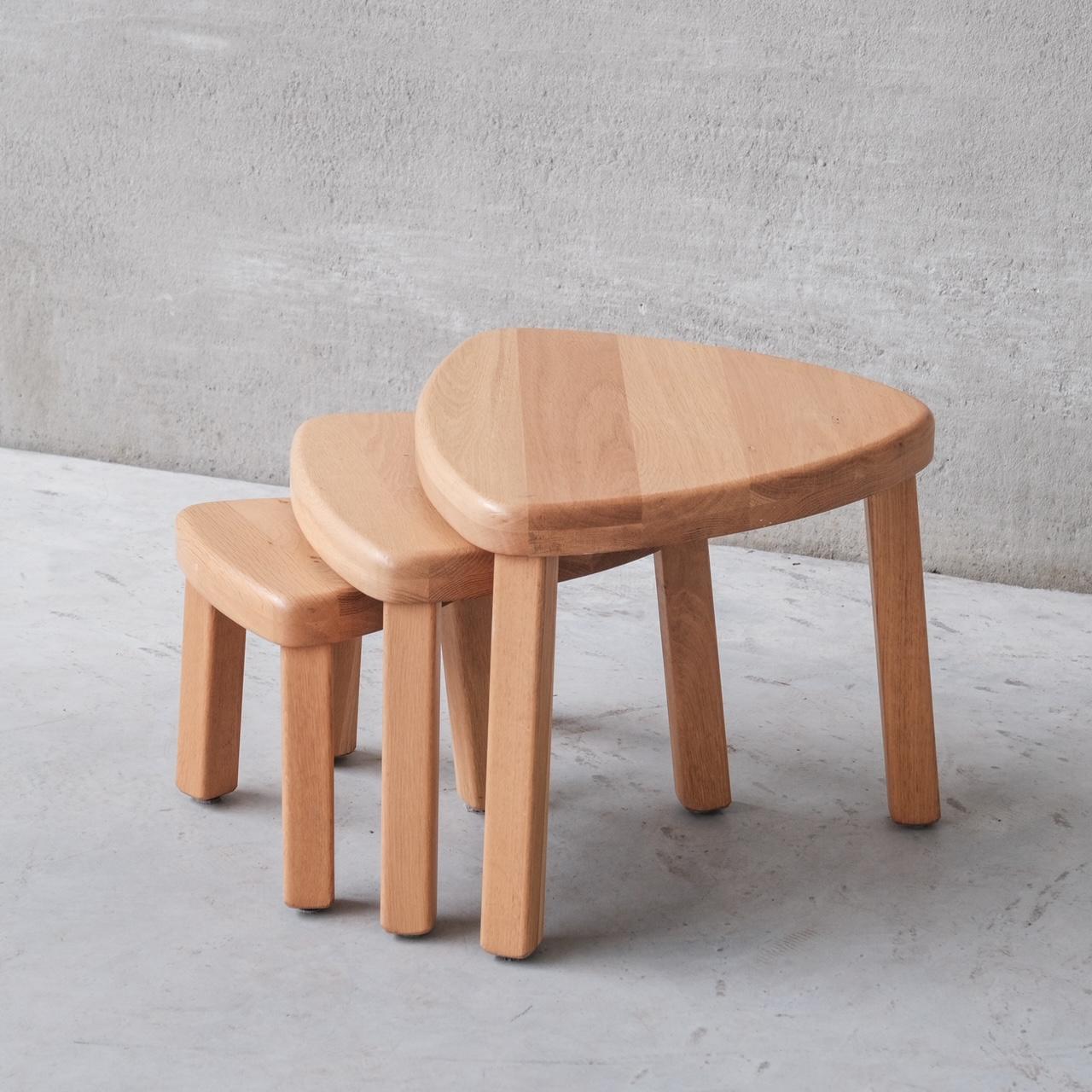 Trio of Oak Mid-Century Nesting Tables in manner of Pierre Chapo In Good Condition In London, GB