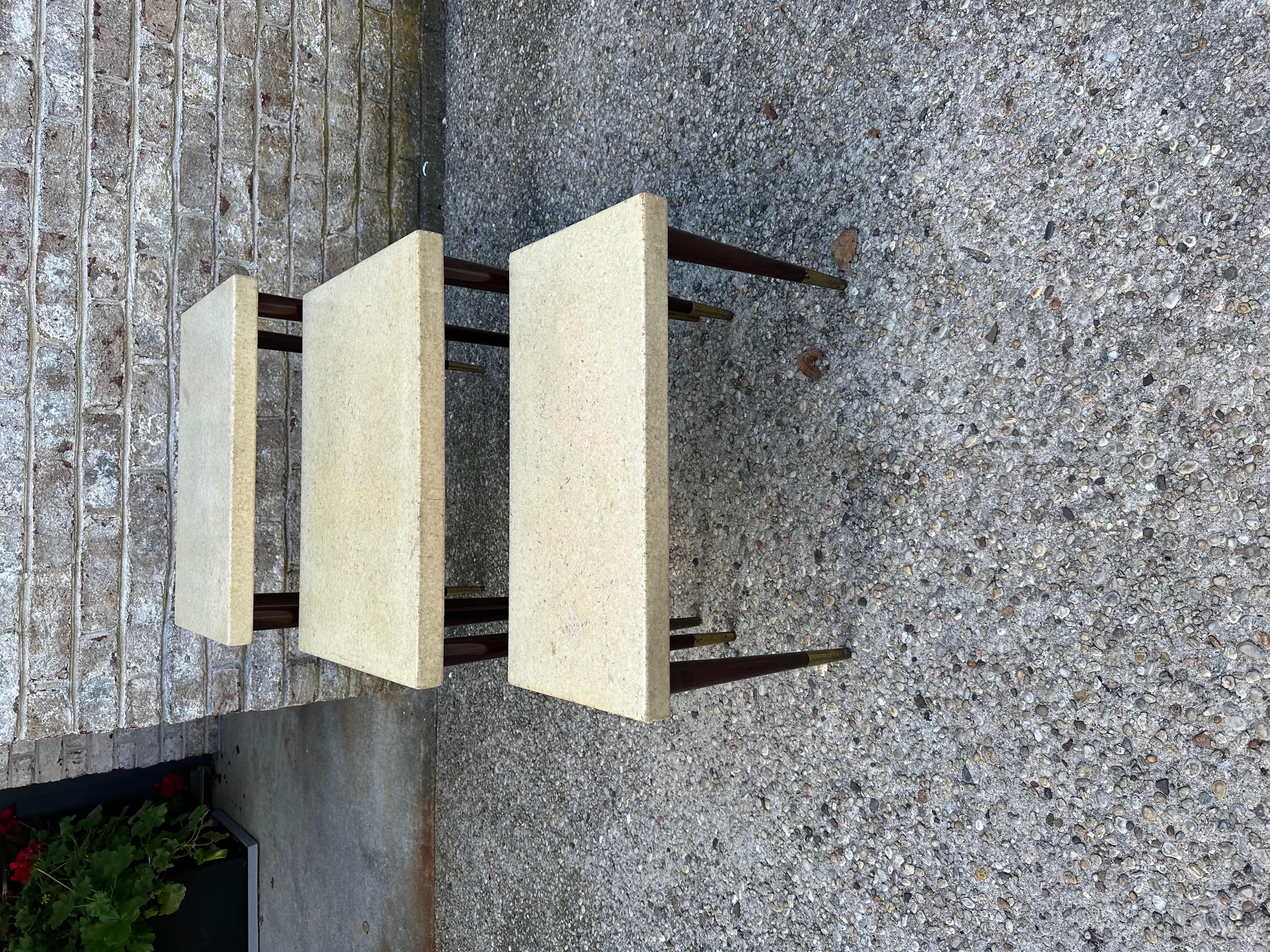 Trio de tables en liège Paul Frankl en vente 6
