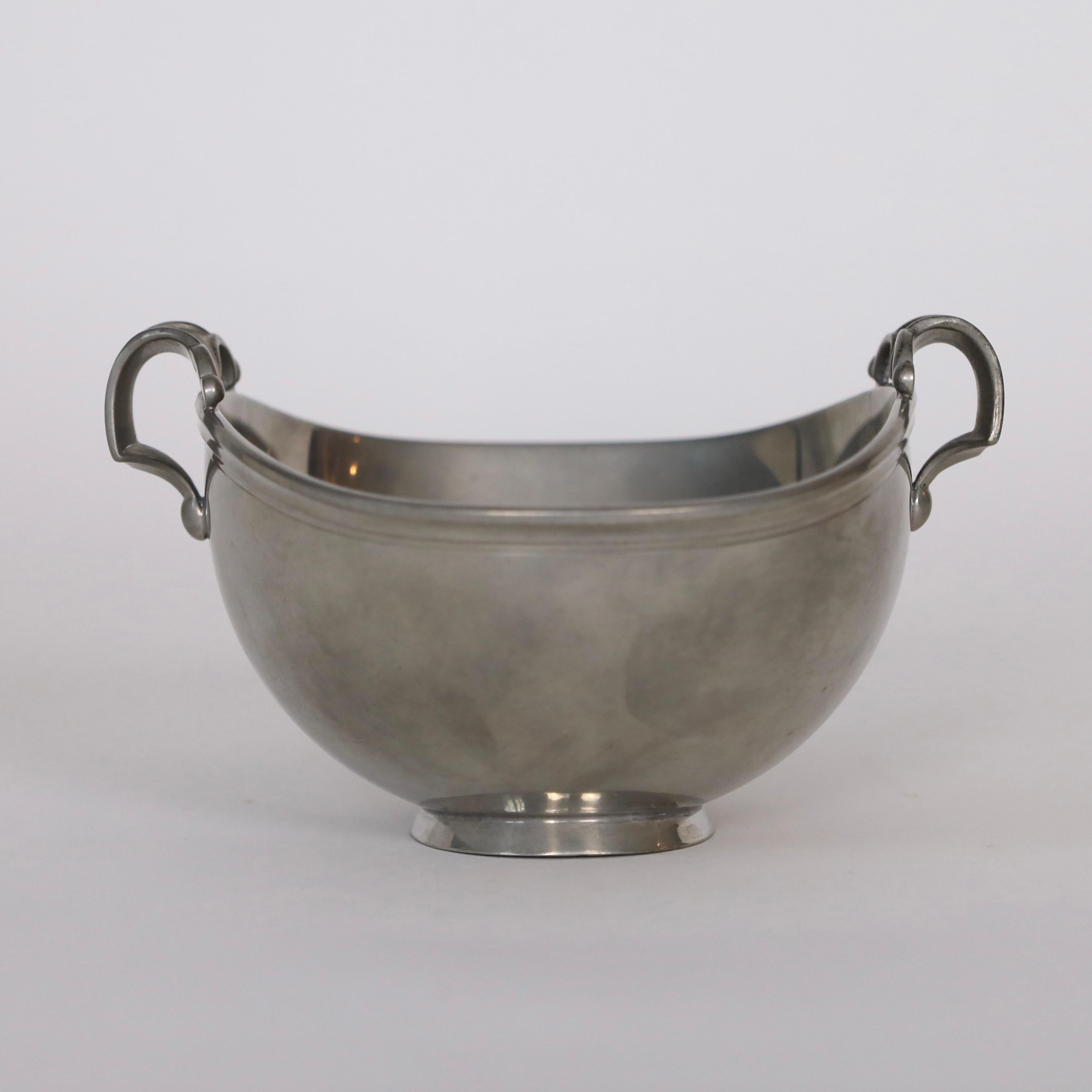 Trio aus Zinnschalen auf Sockel von Just Andersen, 1930er Jahre, Dänemark im Angebot 3