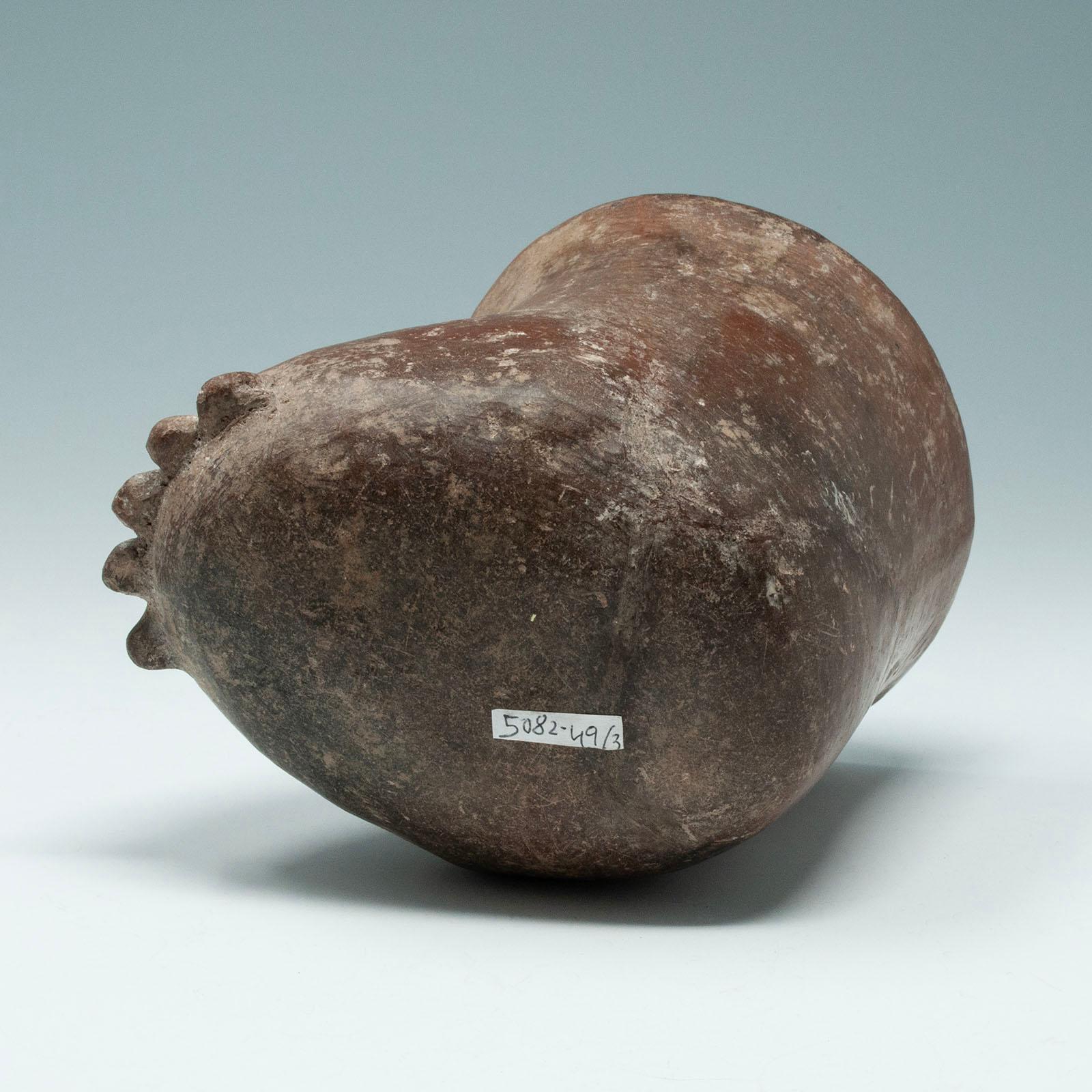 Trio of Pre-Columbian Foot Vessels, West Mexico For Sale 3