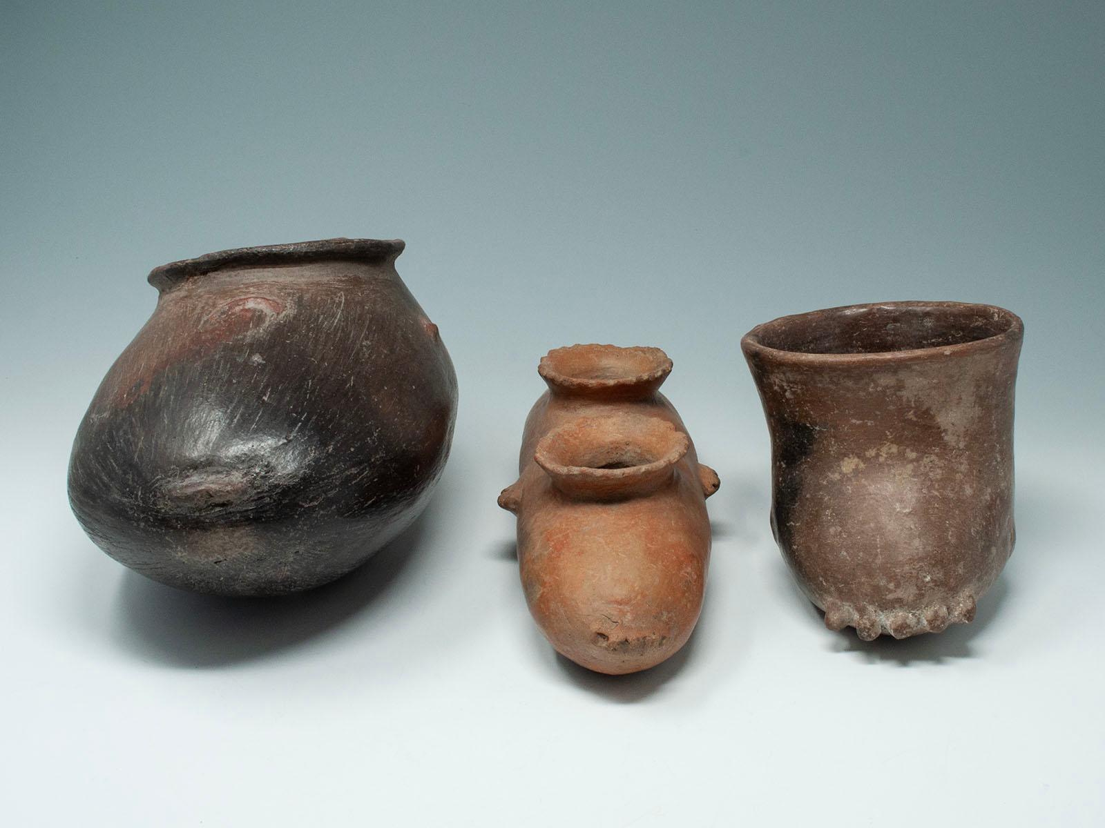 Mexican Trio of Pre-Columbian Foot Vessels, West Mexico For Sale