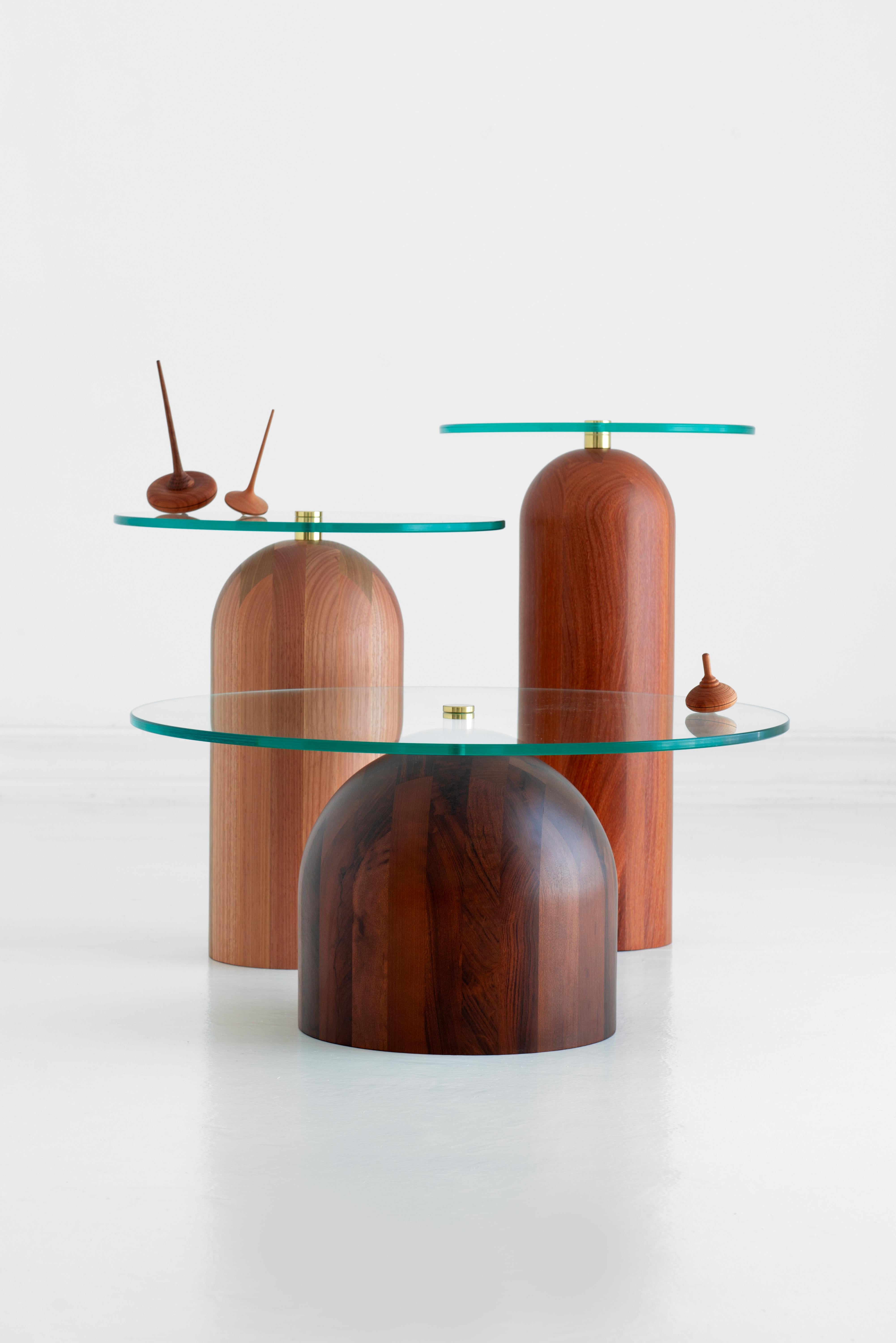 Trio von Beistelltischen von Leandro Garcia, zeitgenössisches brasilianisches Design im Angebot 1