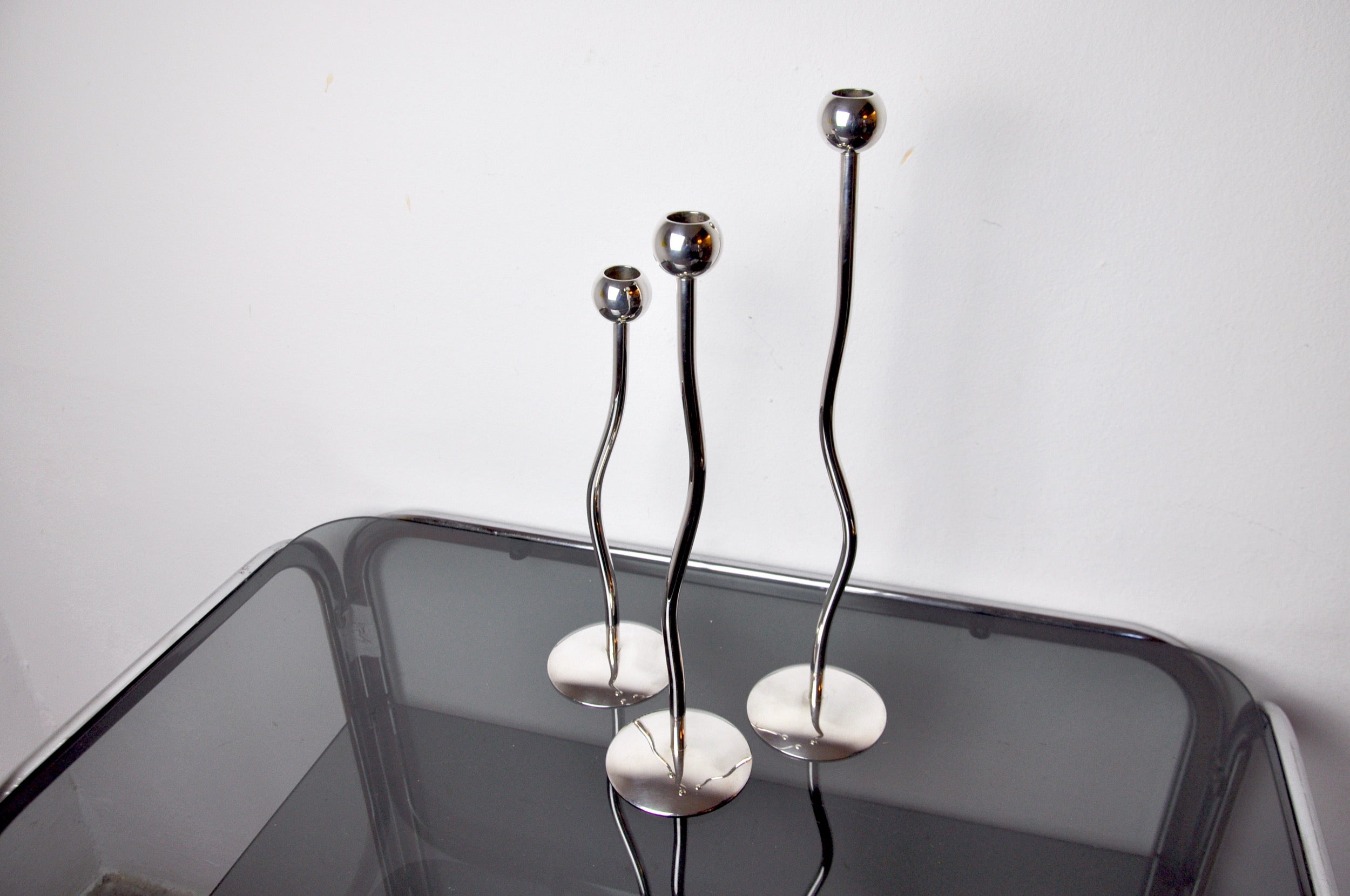 Hollywood Regency Trio of Silver Metal Candle Holders by Mesa, Italy, 1980 For Sale