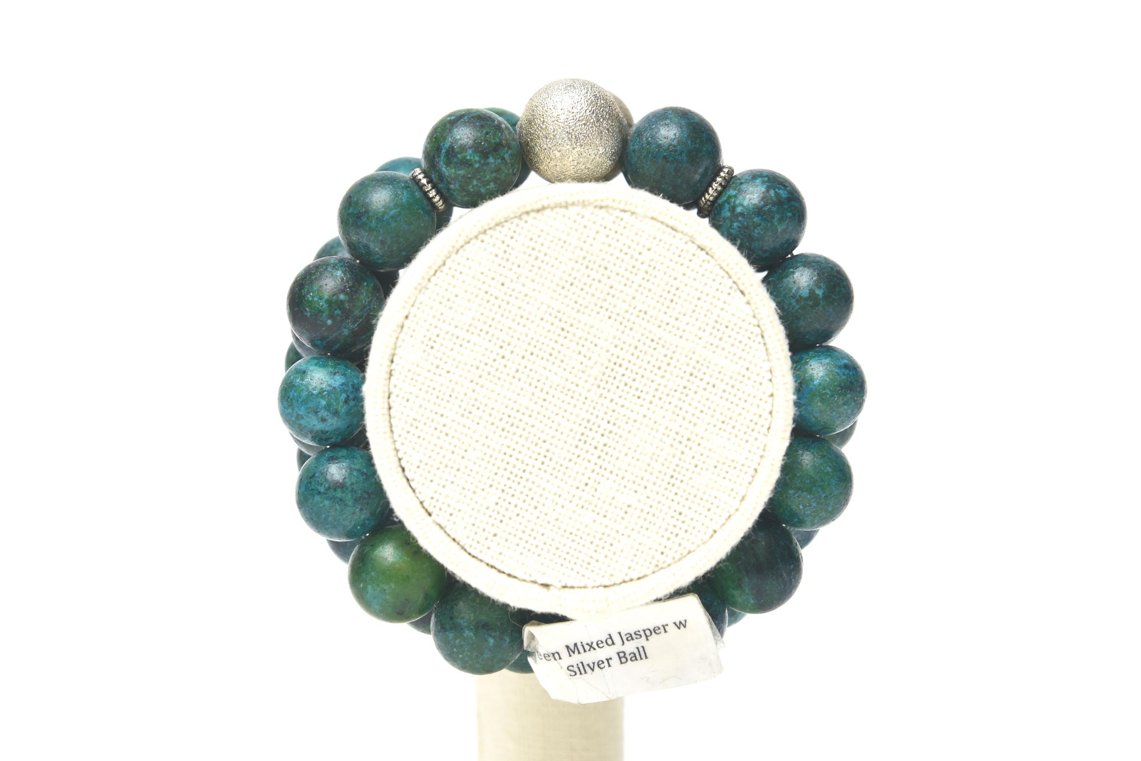 Trio de  Bracelets en perles de turquoise et boules d'argent fabriqués sur mesure par le bijoutier en vente 2