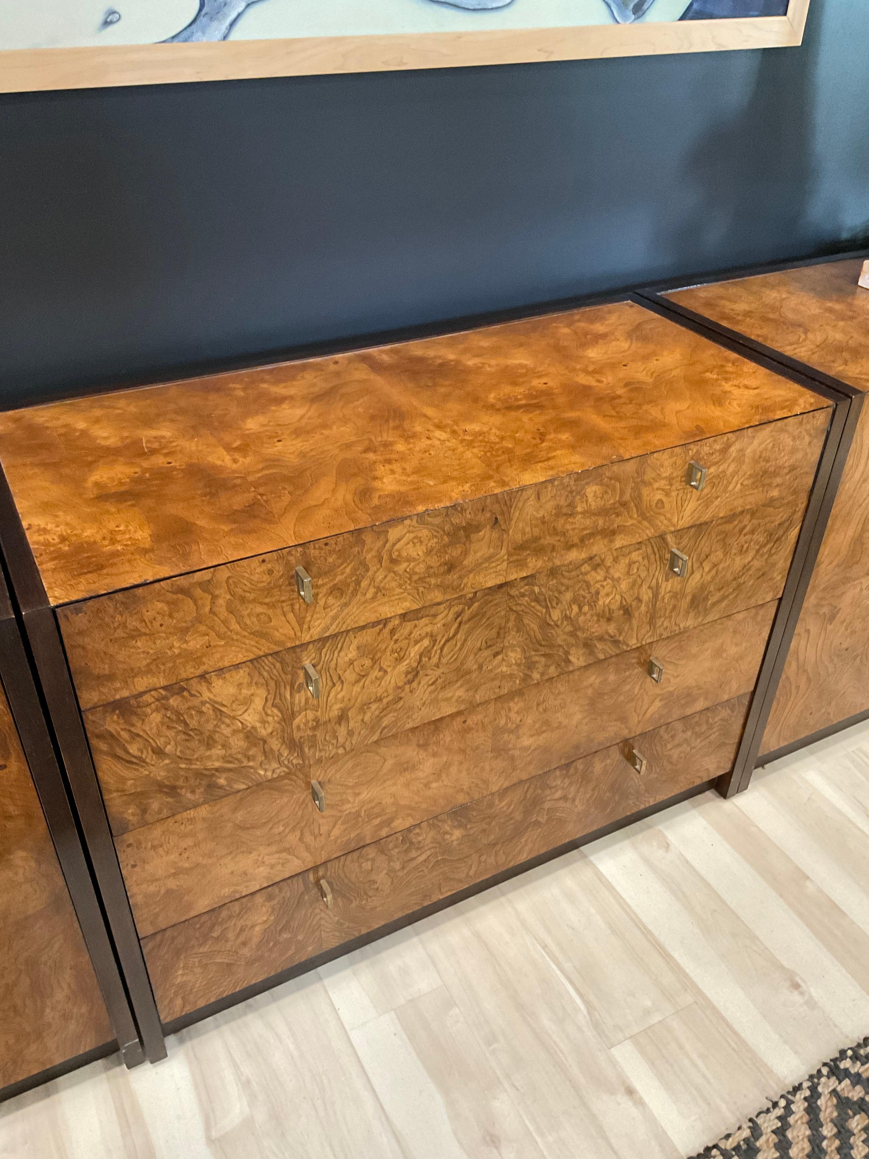 Américain Trio d'armoires vintage en bois brûlé de Century Furniture  en vente